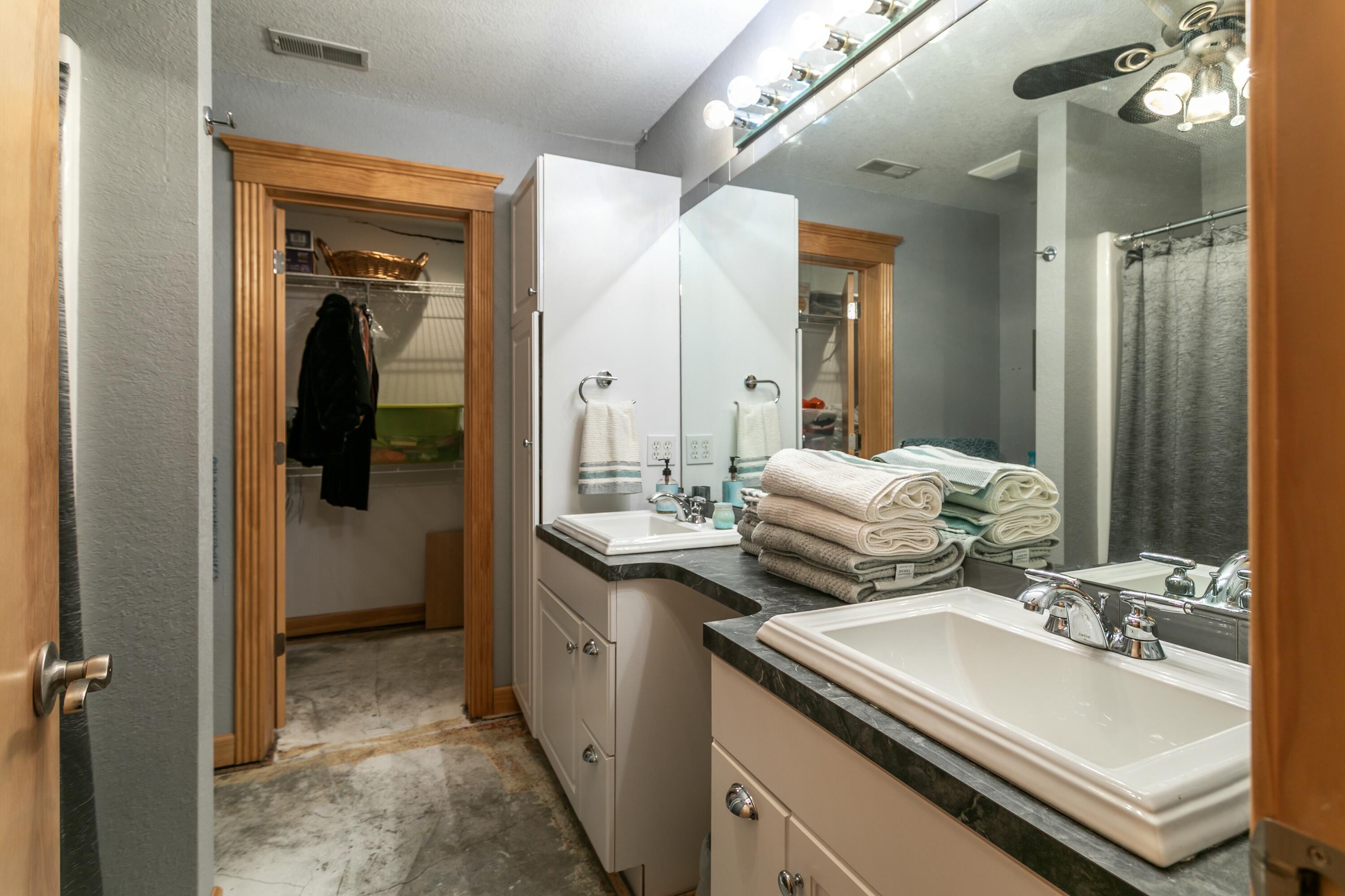 4528 State Route A Property Photo 50