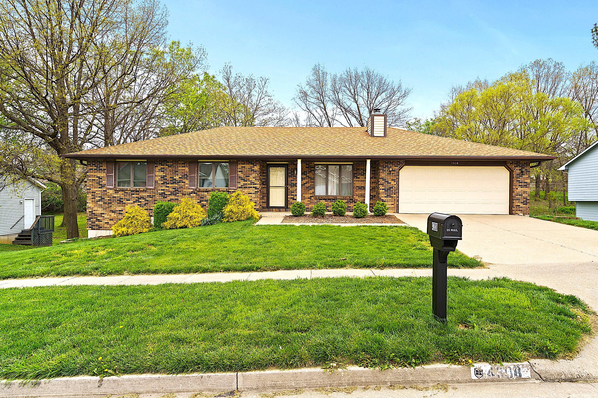 4308 Forum Blvd Property Photo 1