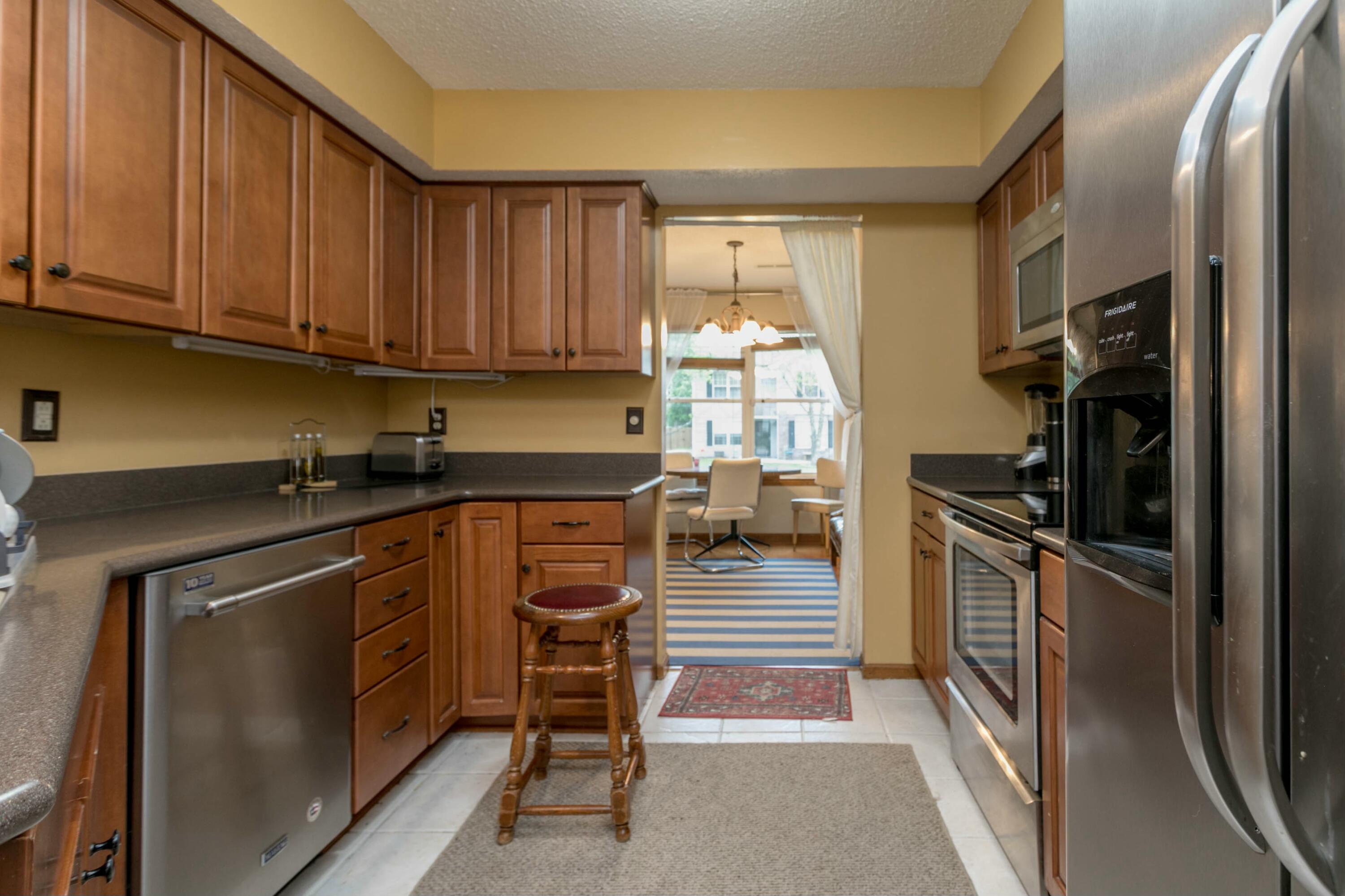 3701 Churchill Dr Property Photo 6