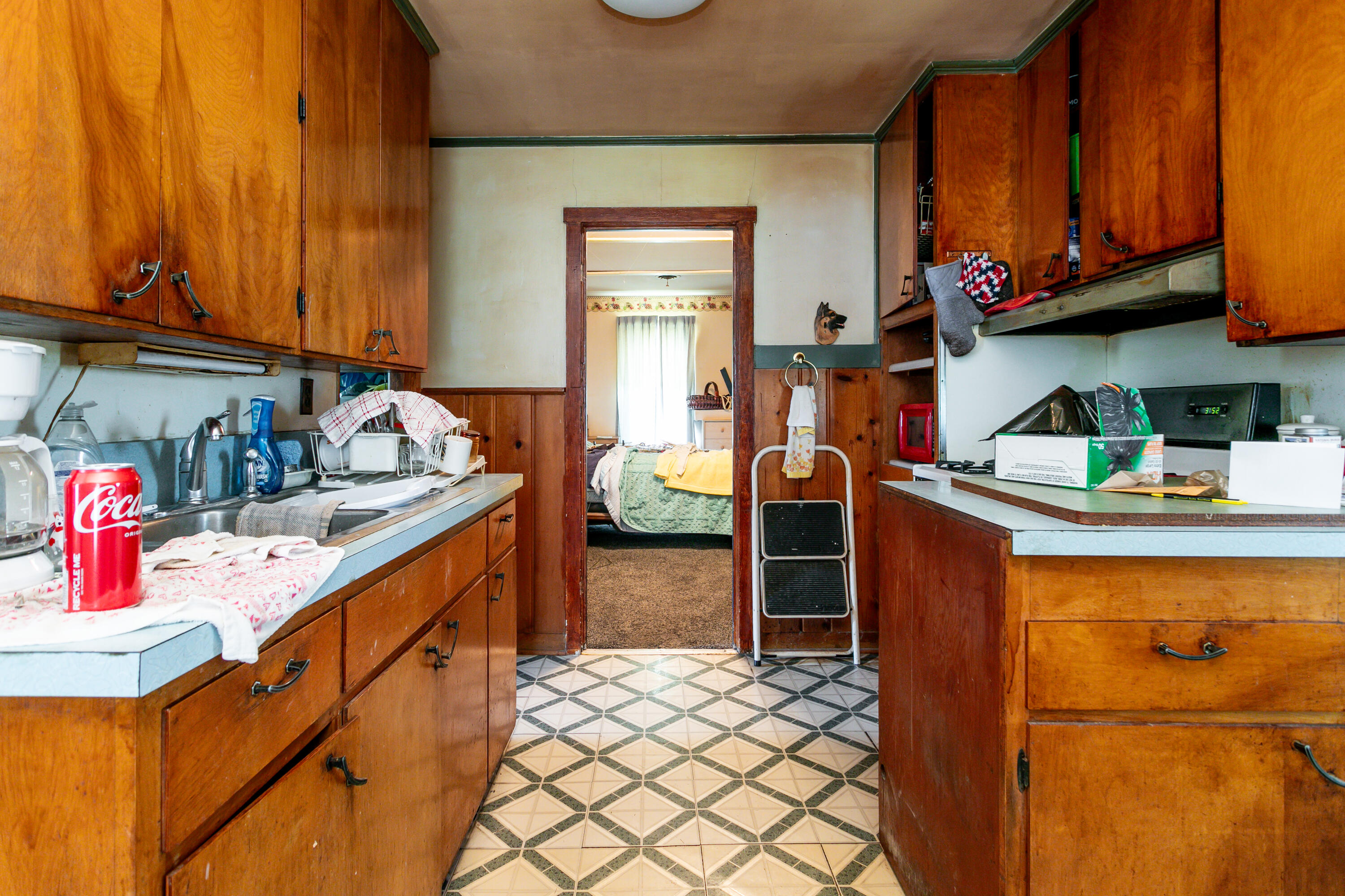 110 Benton St Property Photo 6