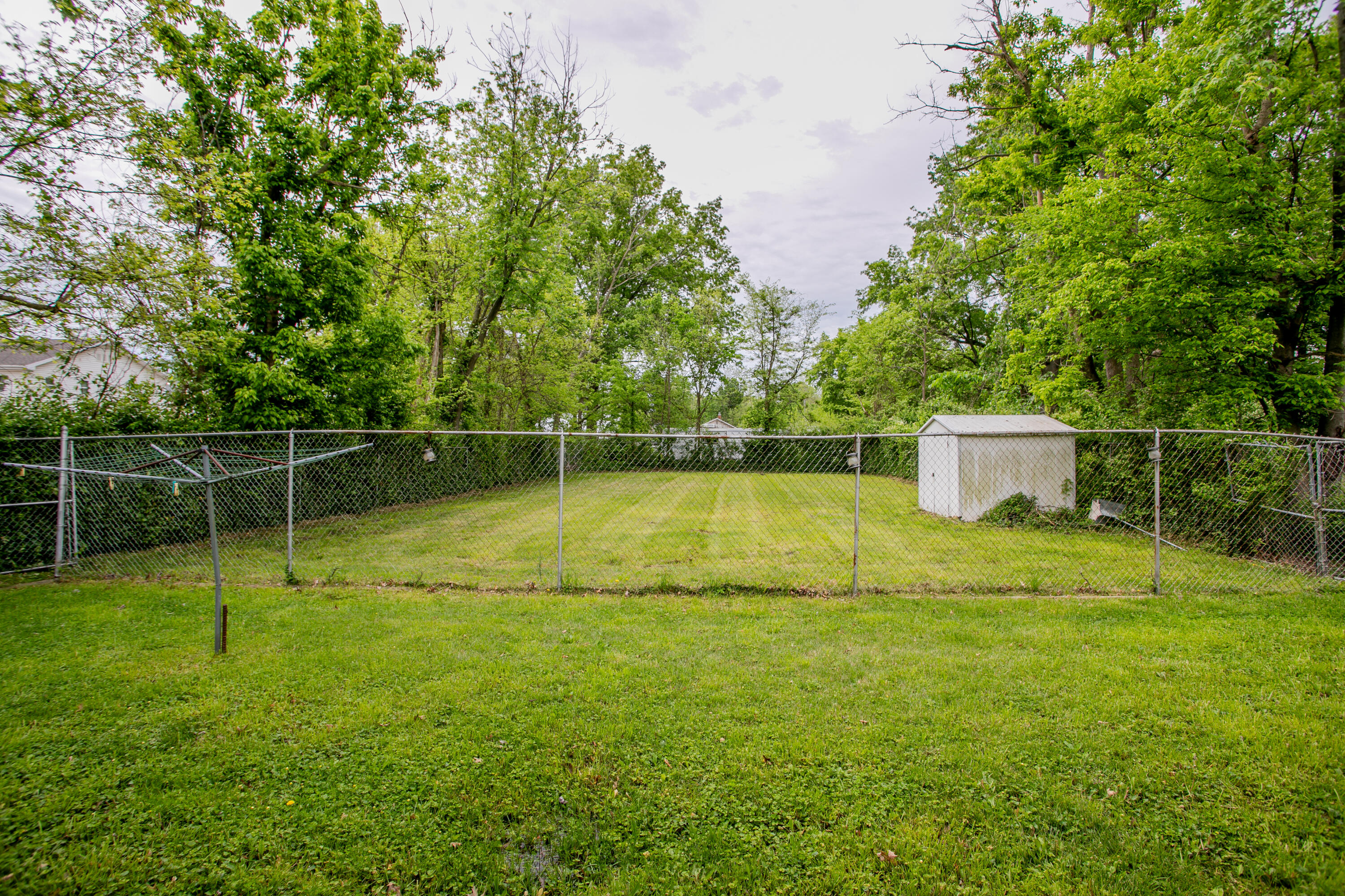 110 Benton St Property Photo 13