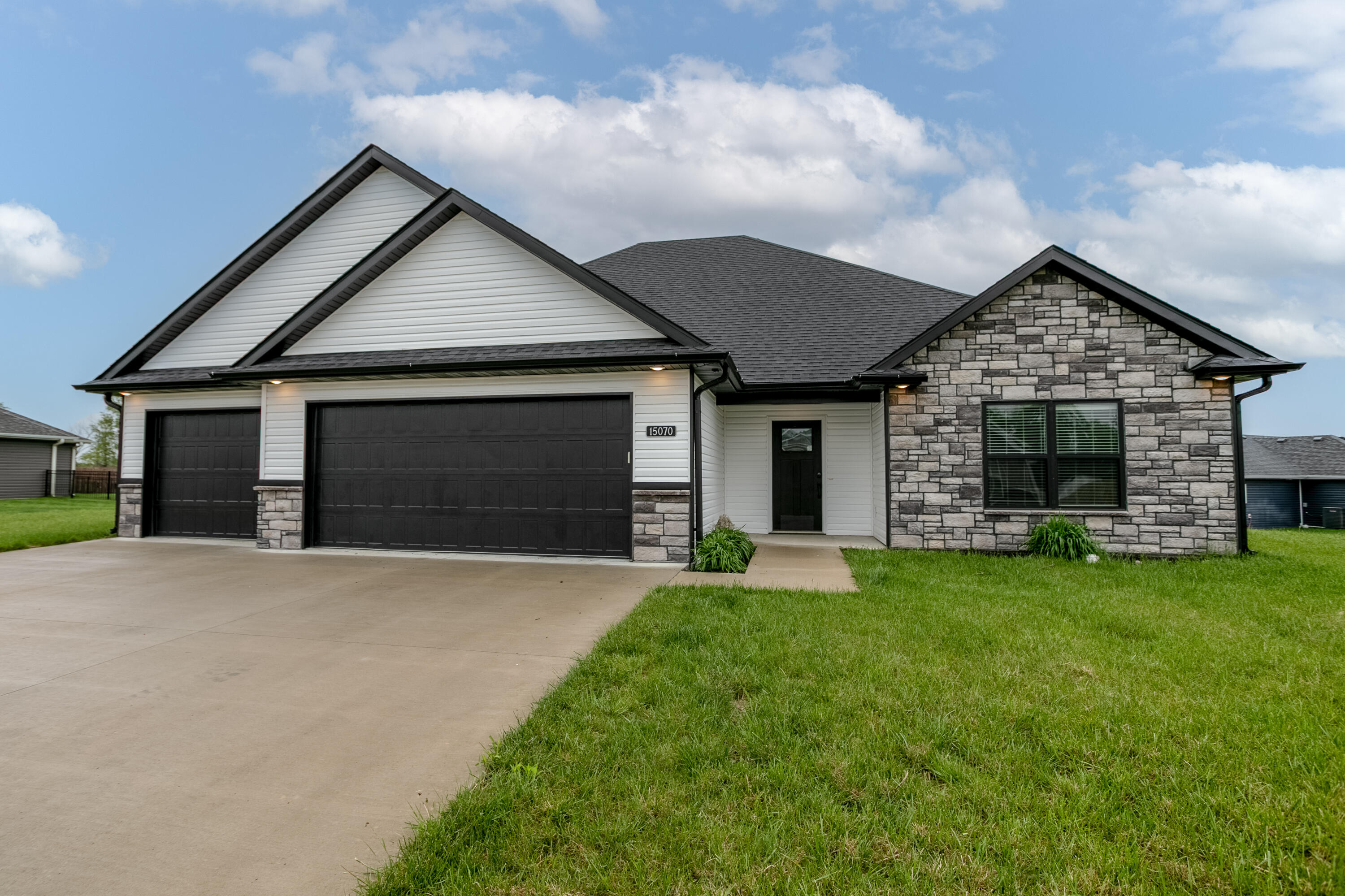 15070 Ada Dr Property Photo 1