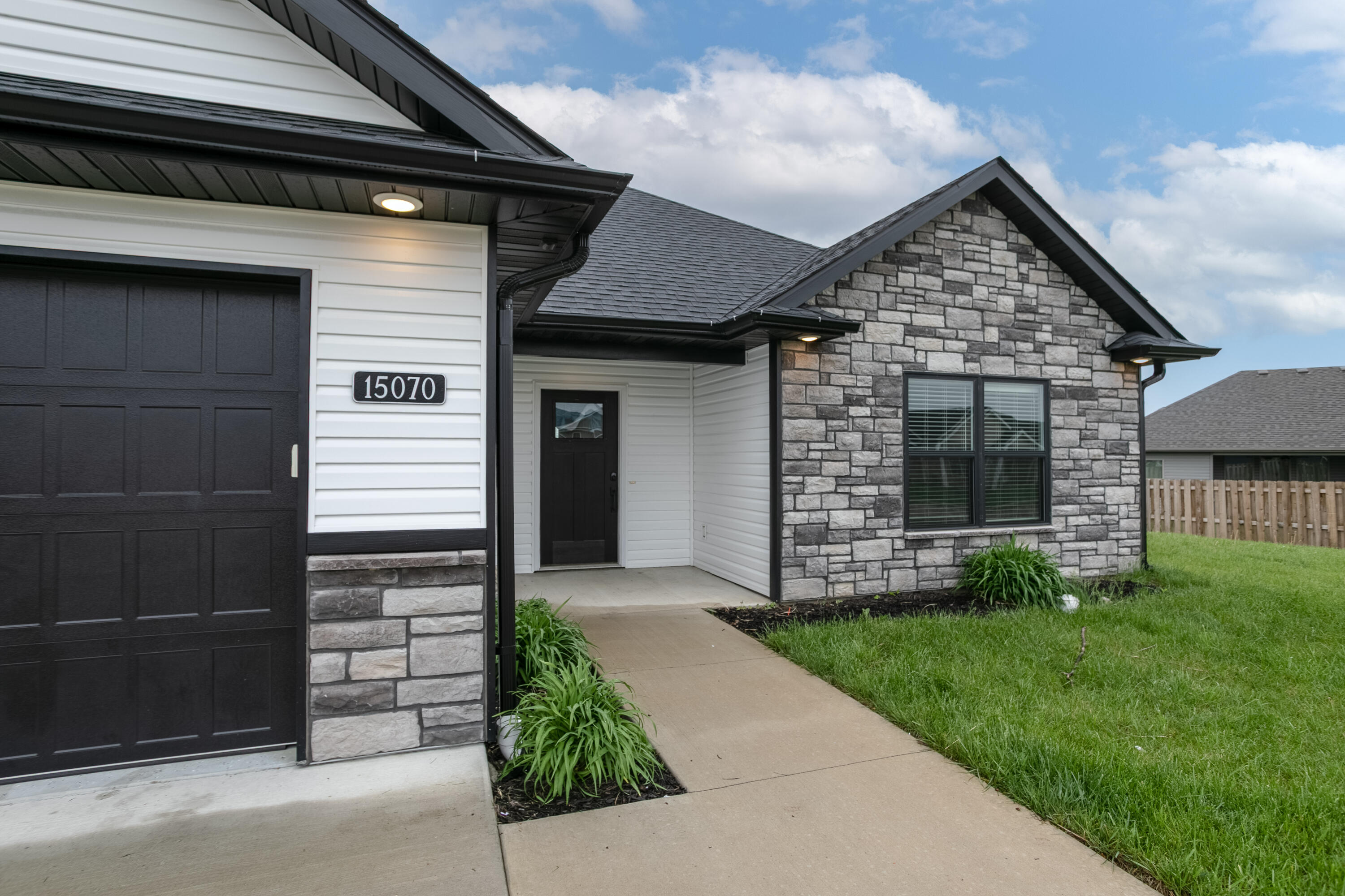 15070 Ada Dr Property Photo 3