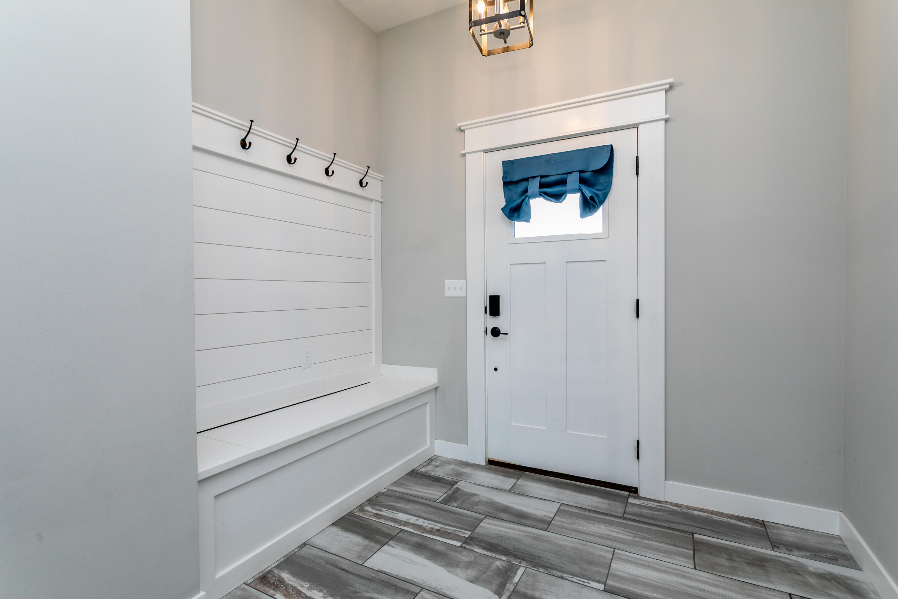15070 Ada Dr Property Photo 4