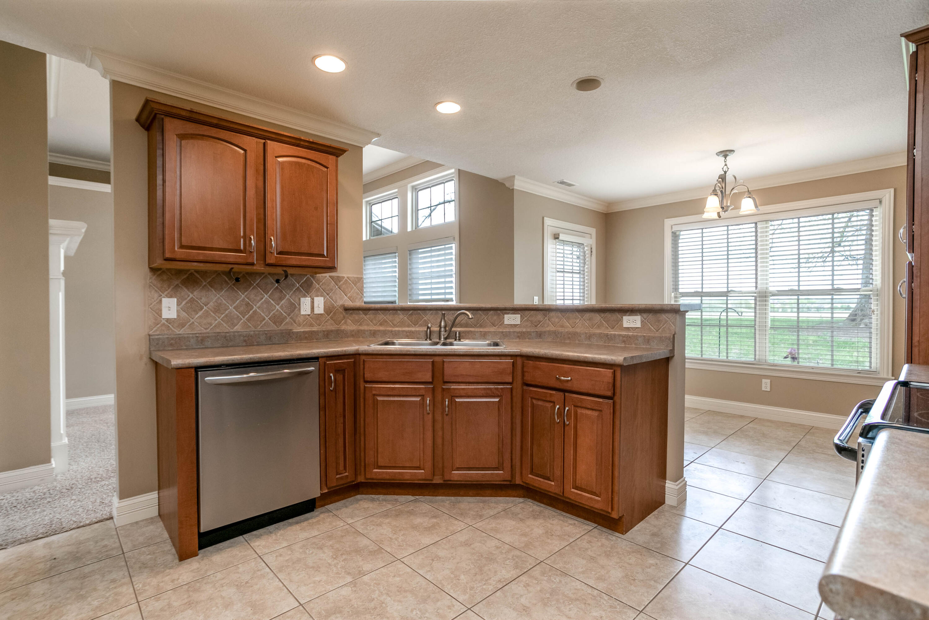 5700 Hodgsdon Mill Dr Property Photo 16