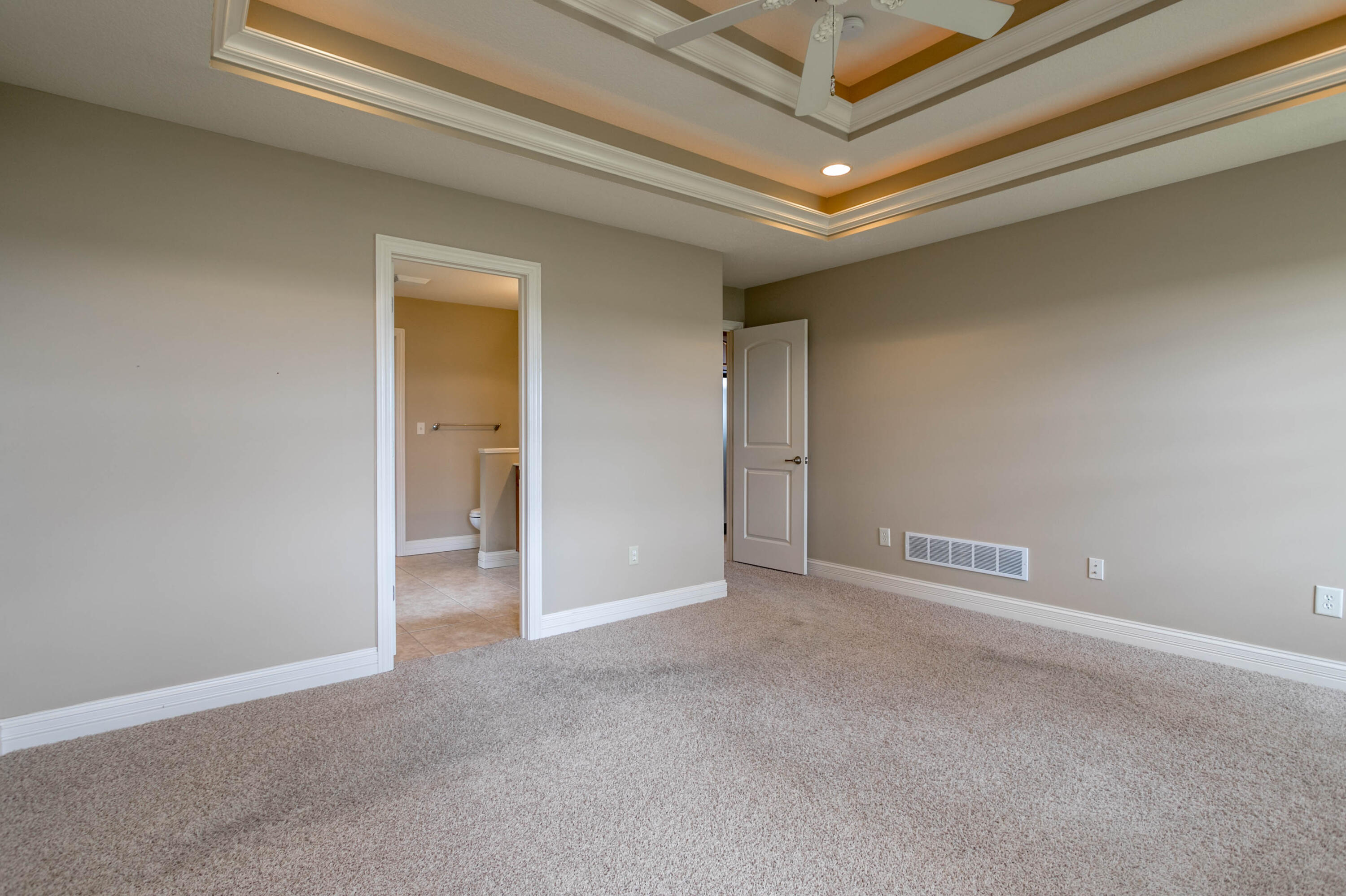 5700 Hodgsdon Mill Dr Property Photo 18