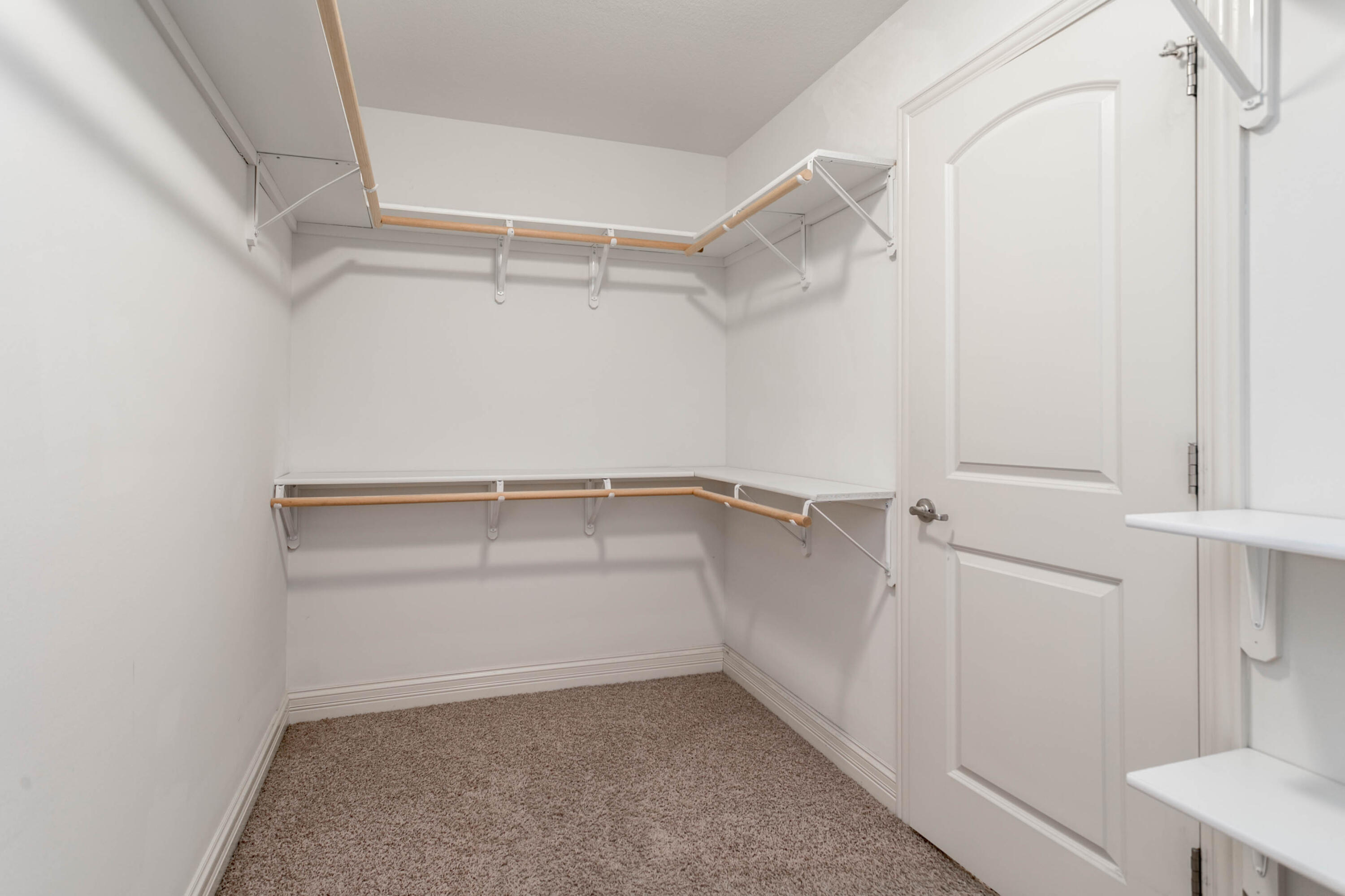 5700 Hodgsdon Mill Dr Property Photo 22