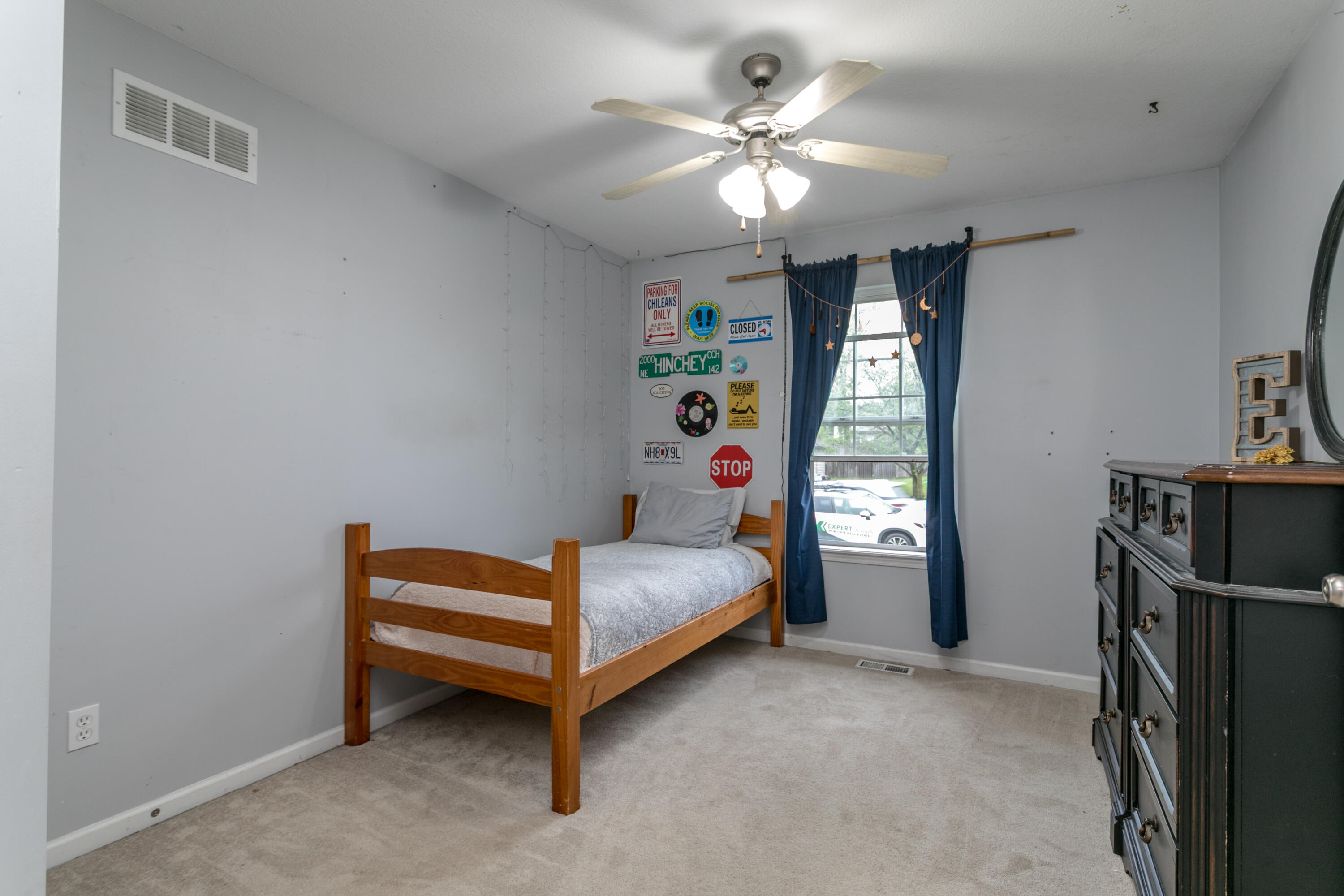2504 Oakfield Dr Property Photo 15