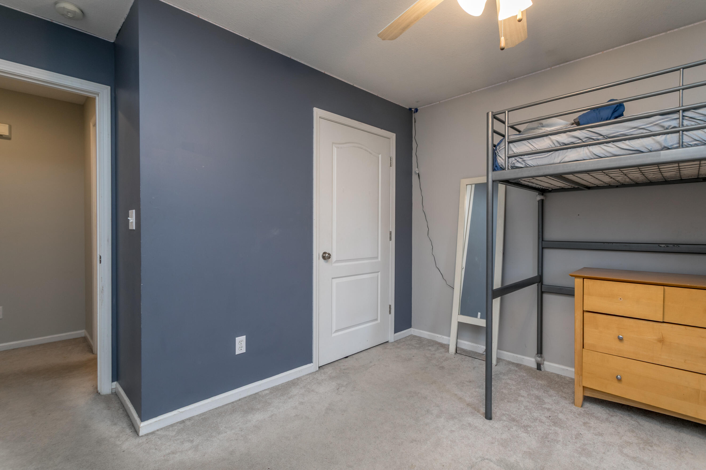 2504 Oakfield Dr Property Photo 18