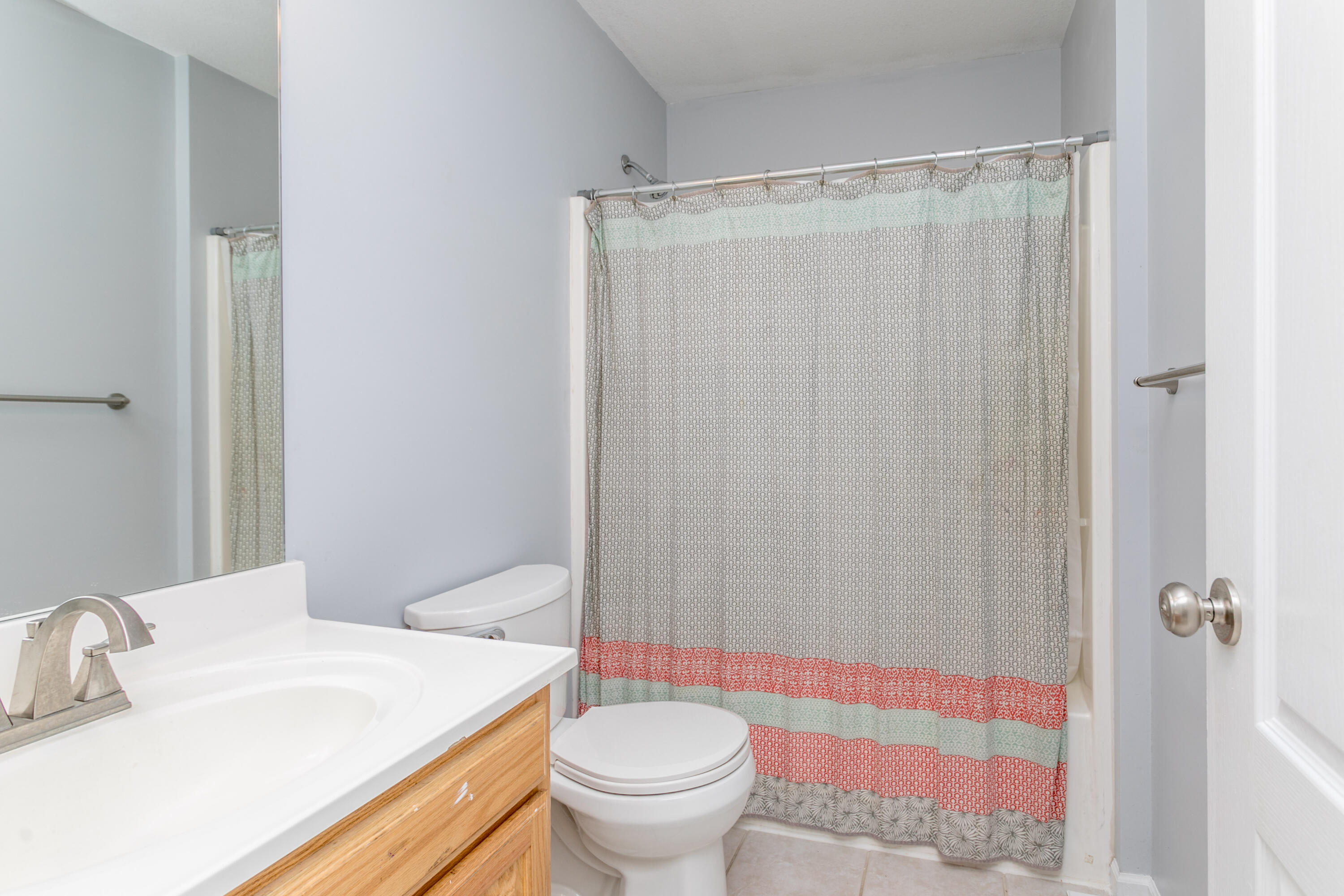 2504 Oakfield Dr Property Photo 21