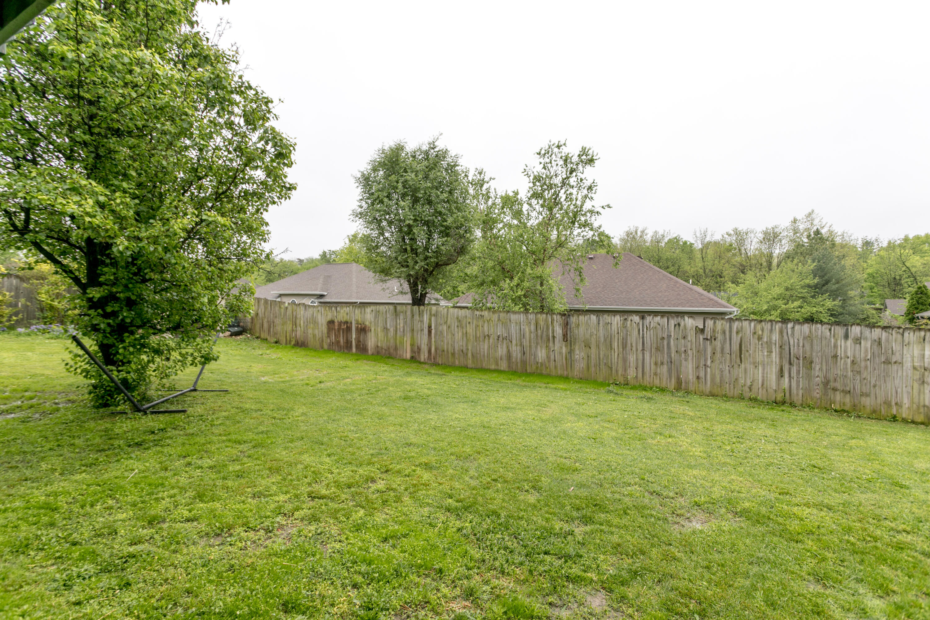 2504 Oakfield Dr Property Photo 30