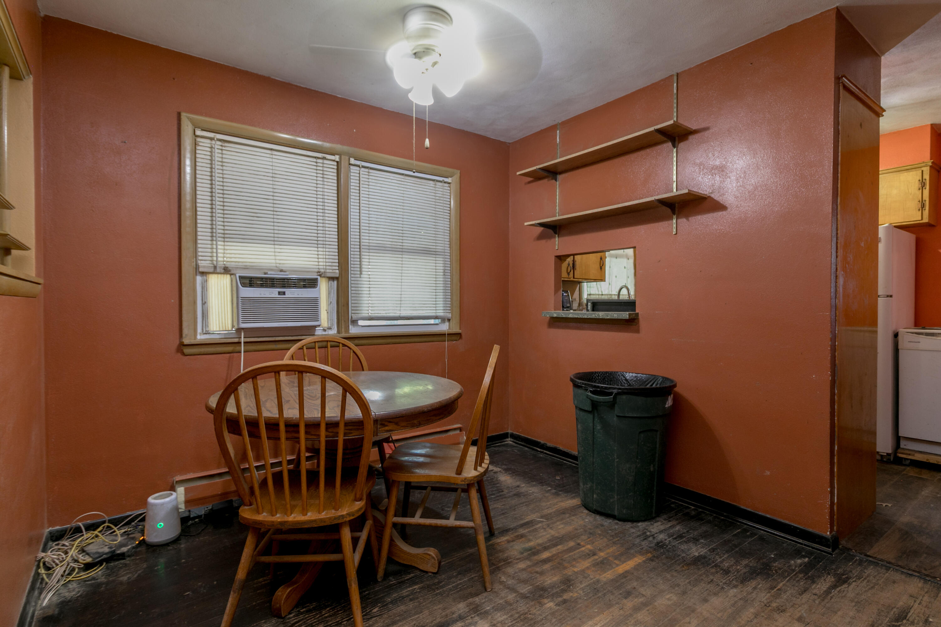 605 Michigan St Property Photo 6