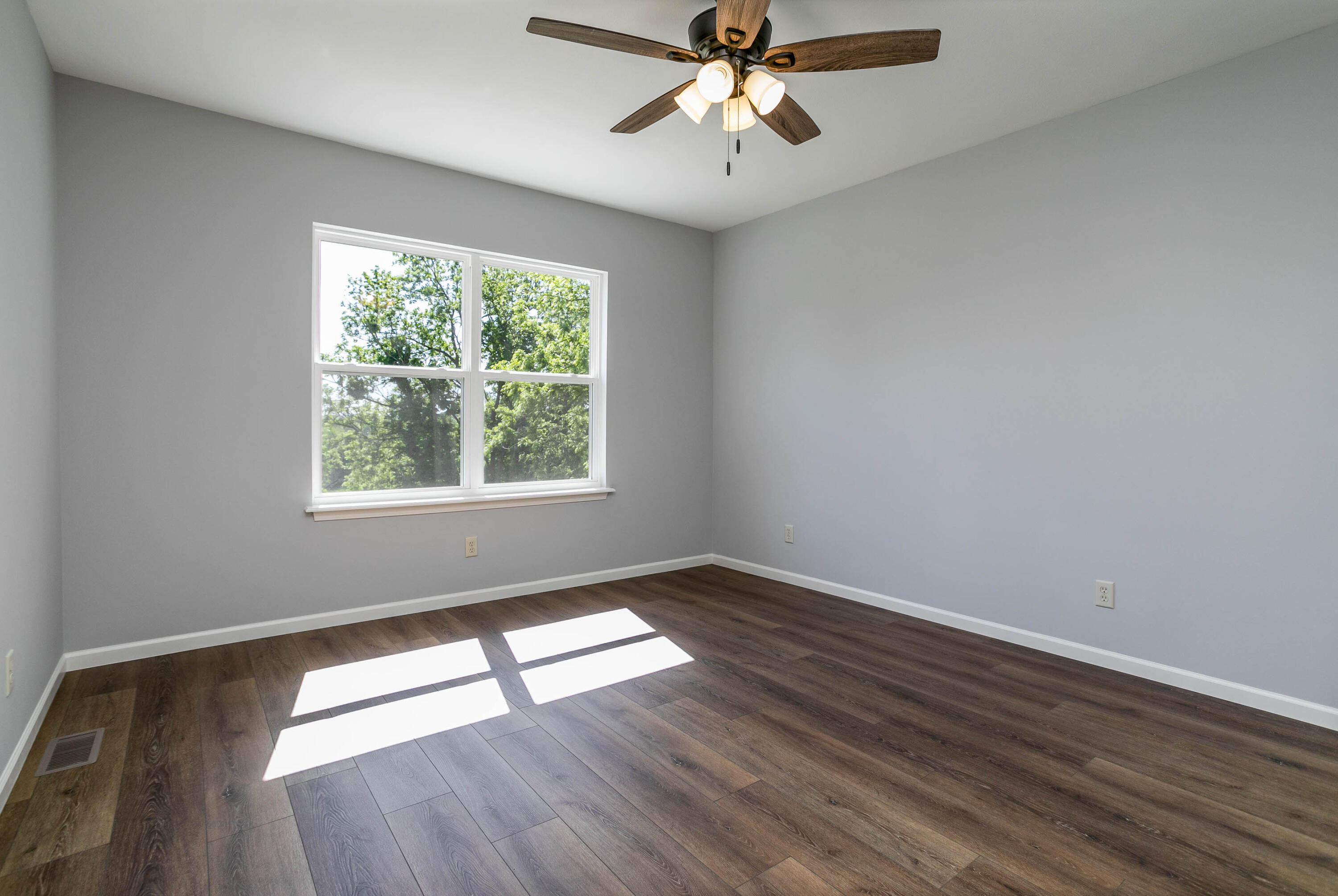 914 Santa Fe Trl Property Photo 13