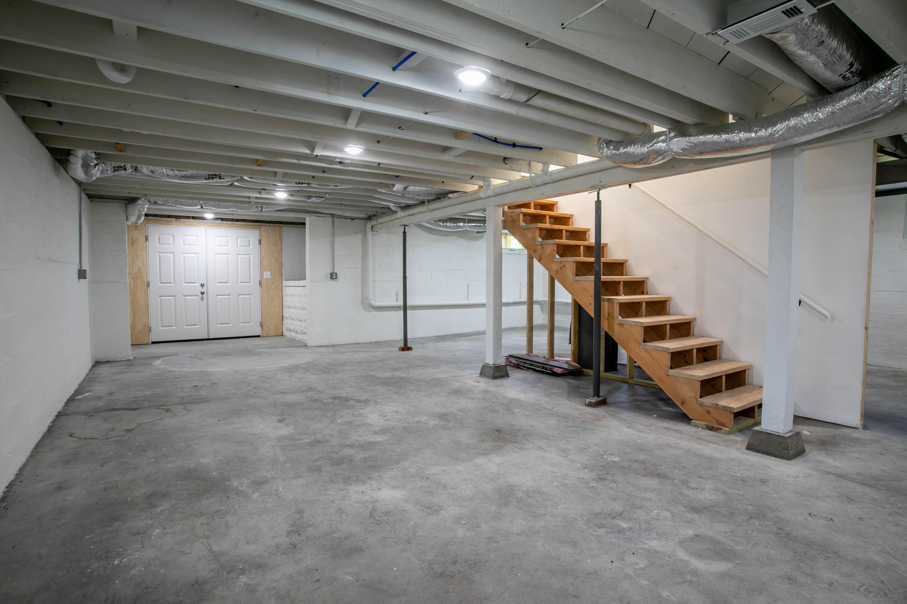 914 Santa Fe Trl Property Photo 32