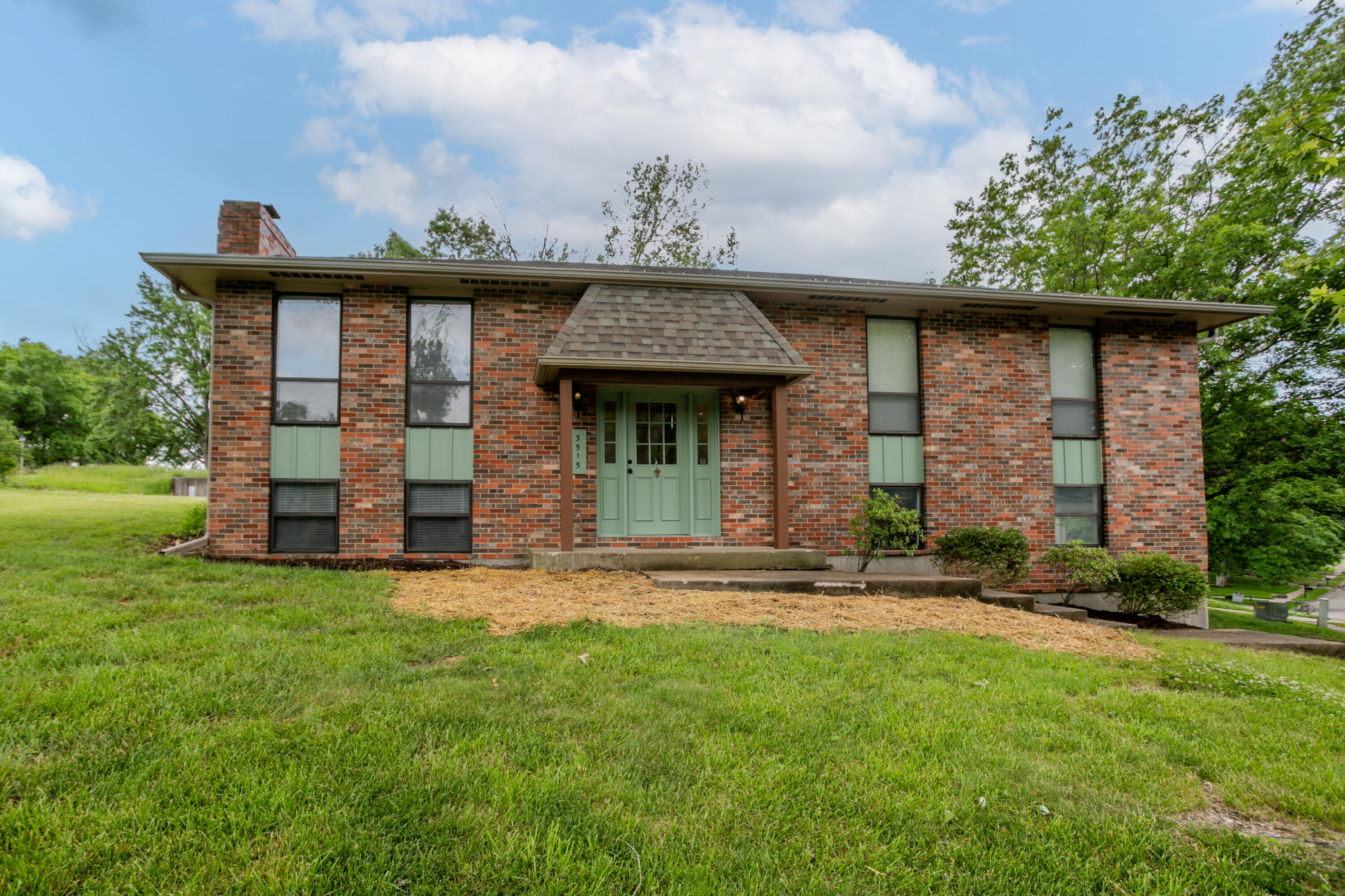3515 Deer Run Dr Property Photo 25