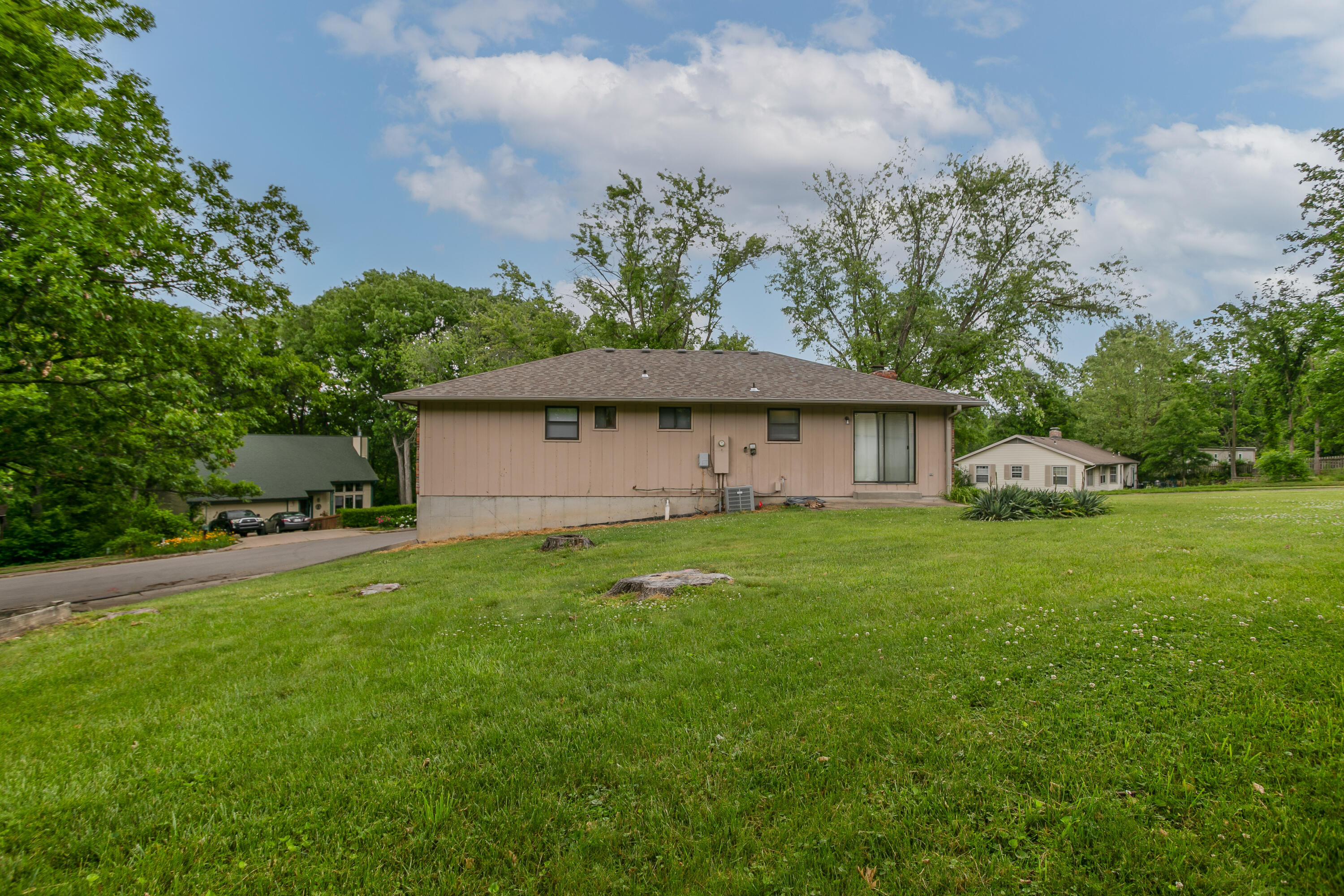 3515 Deer Run Dr Property Photo 29