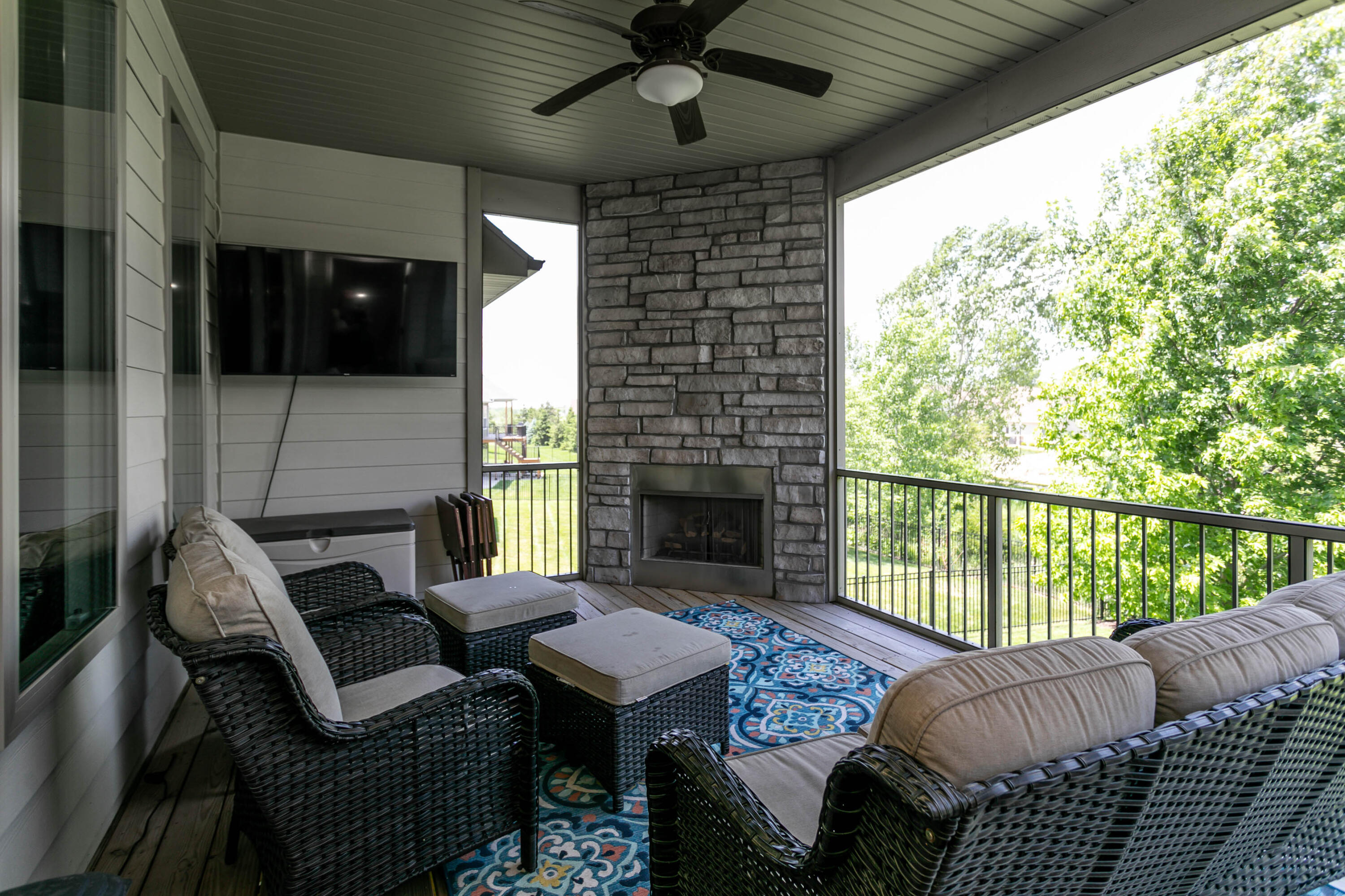 1911 Lasso Cir Property Photo 46