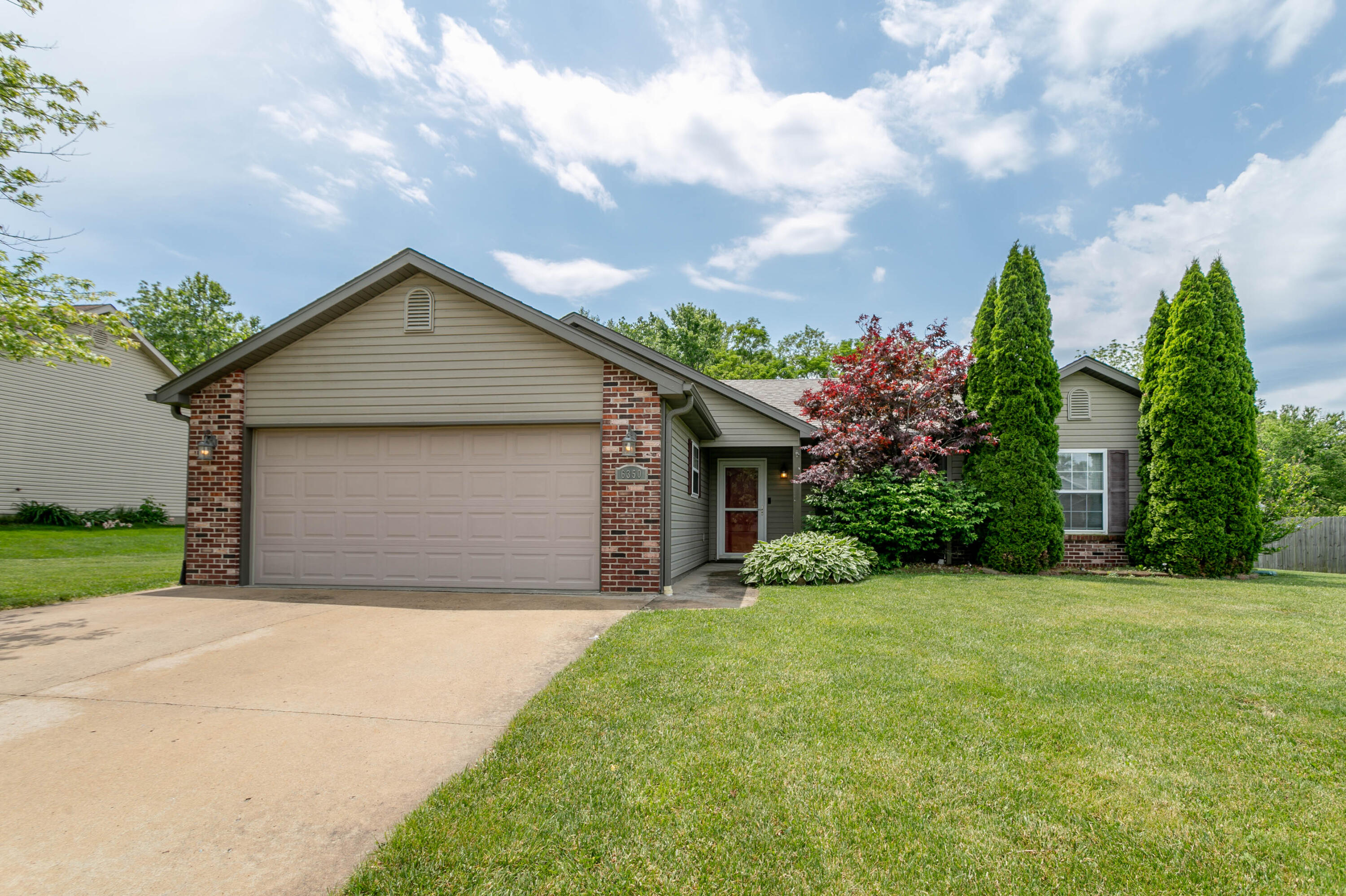 6350 Brooke Dr Property Photo 1