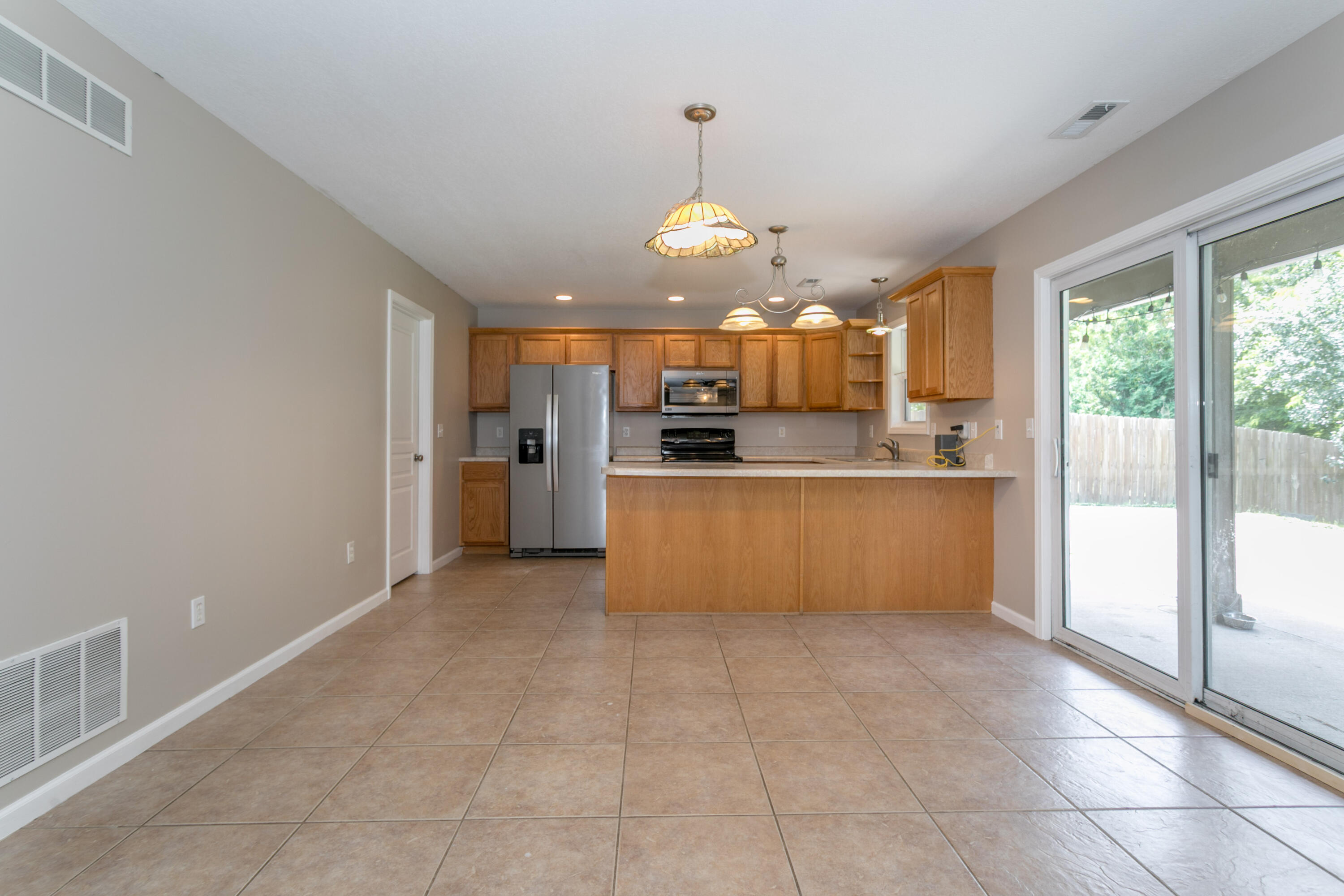 6350 Brooke Dr Property Photo 8
