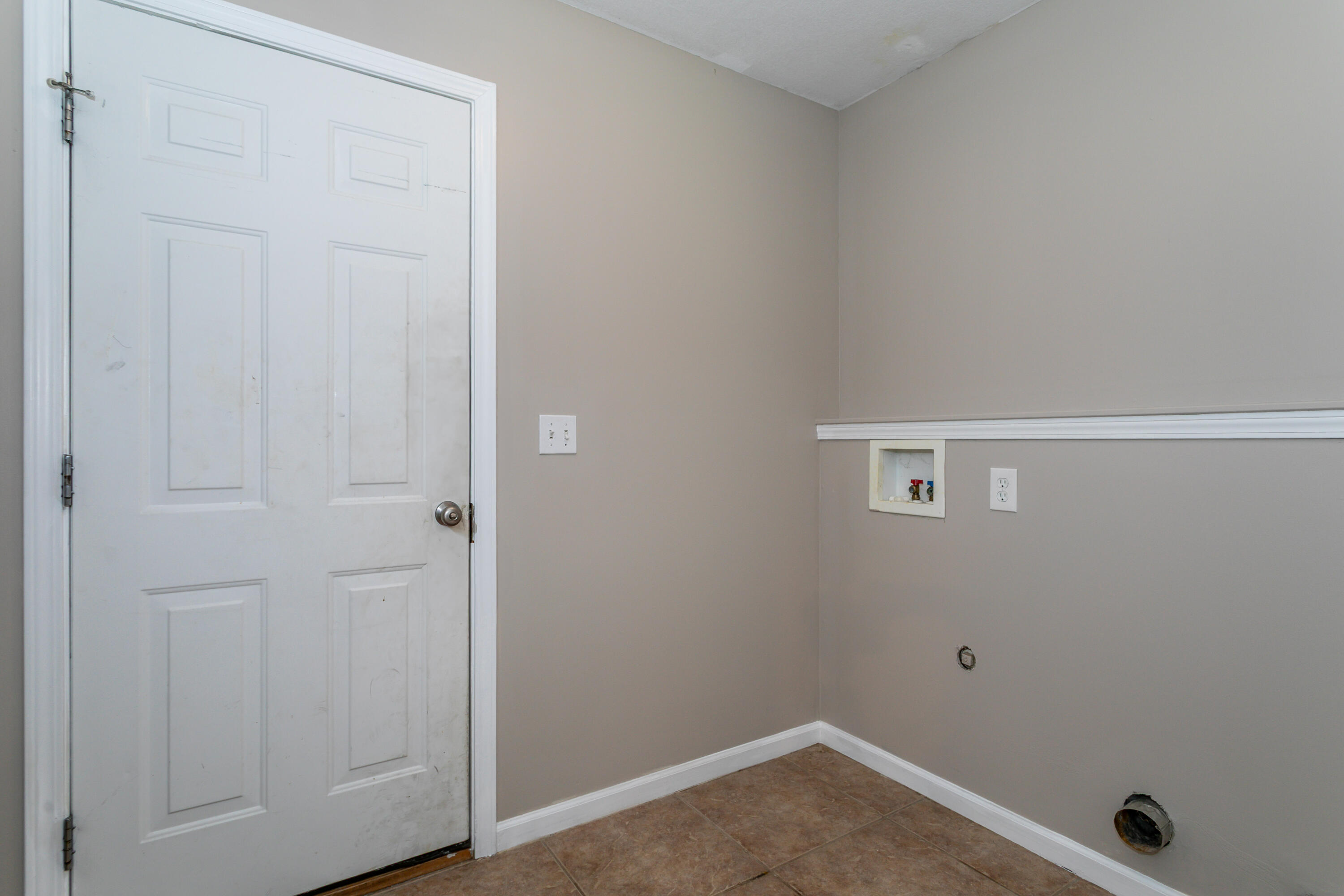 6350 Brooke Dr Property Photo 22