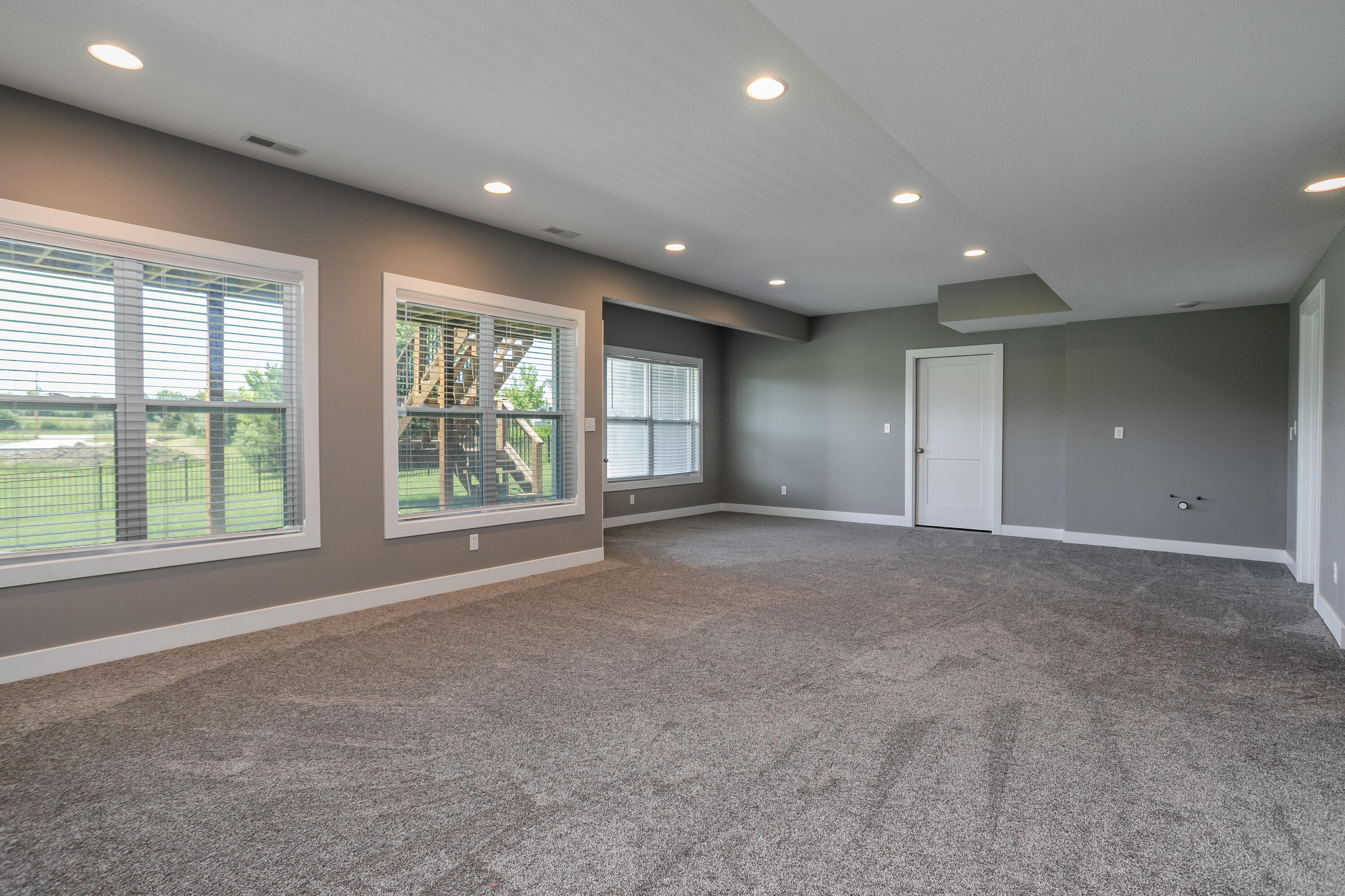 16155 Kingfisher Dr Property Photo 34