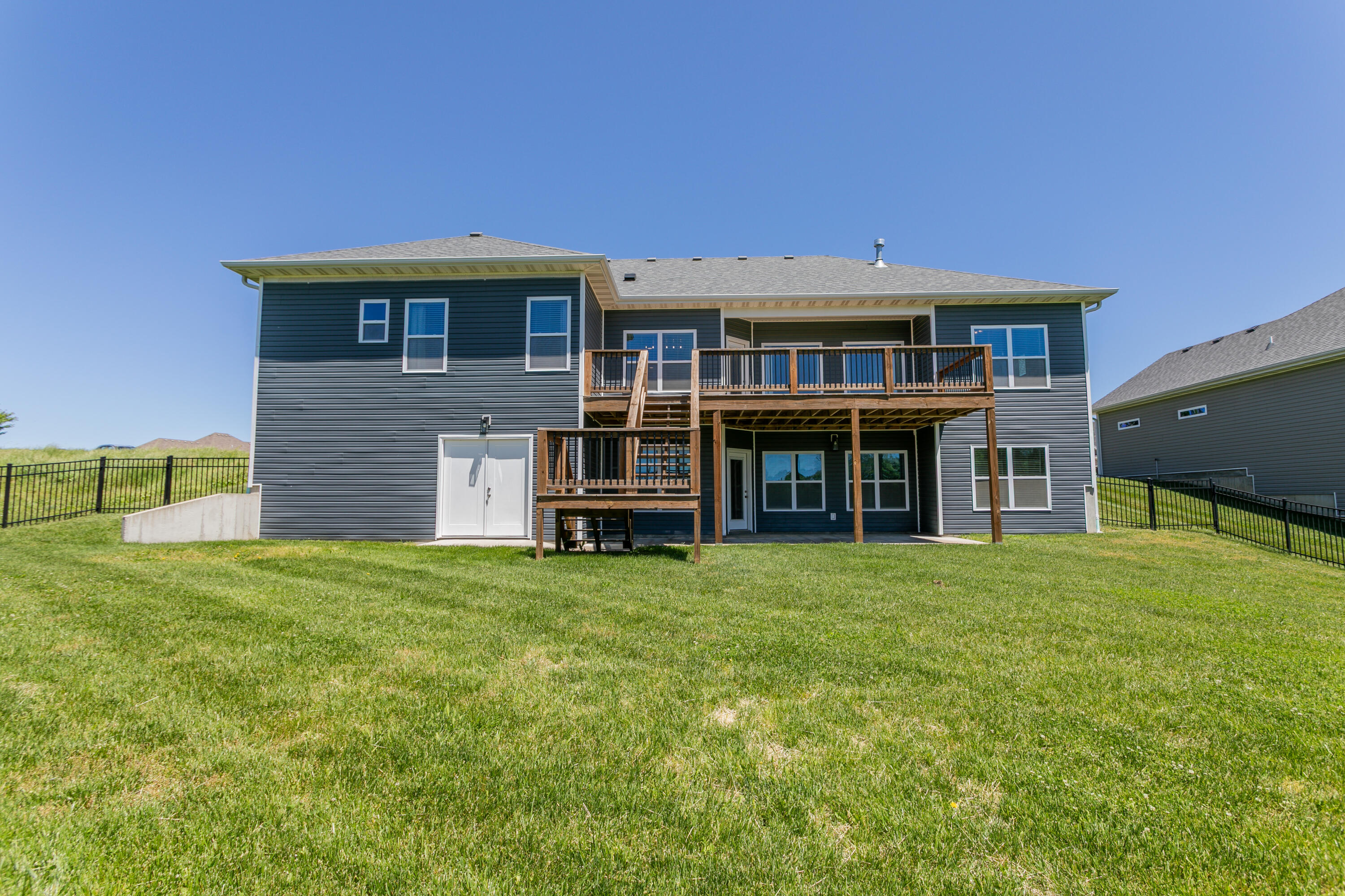 16155 Kingfisher Dr Property Photo 45