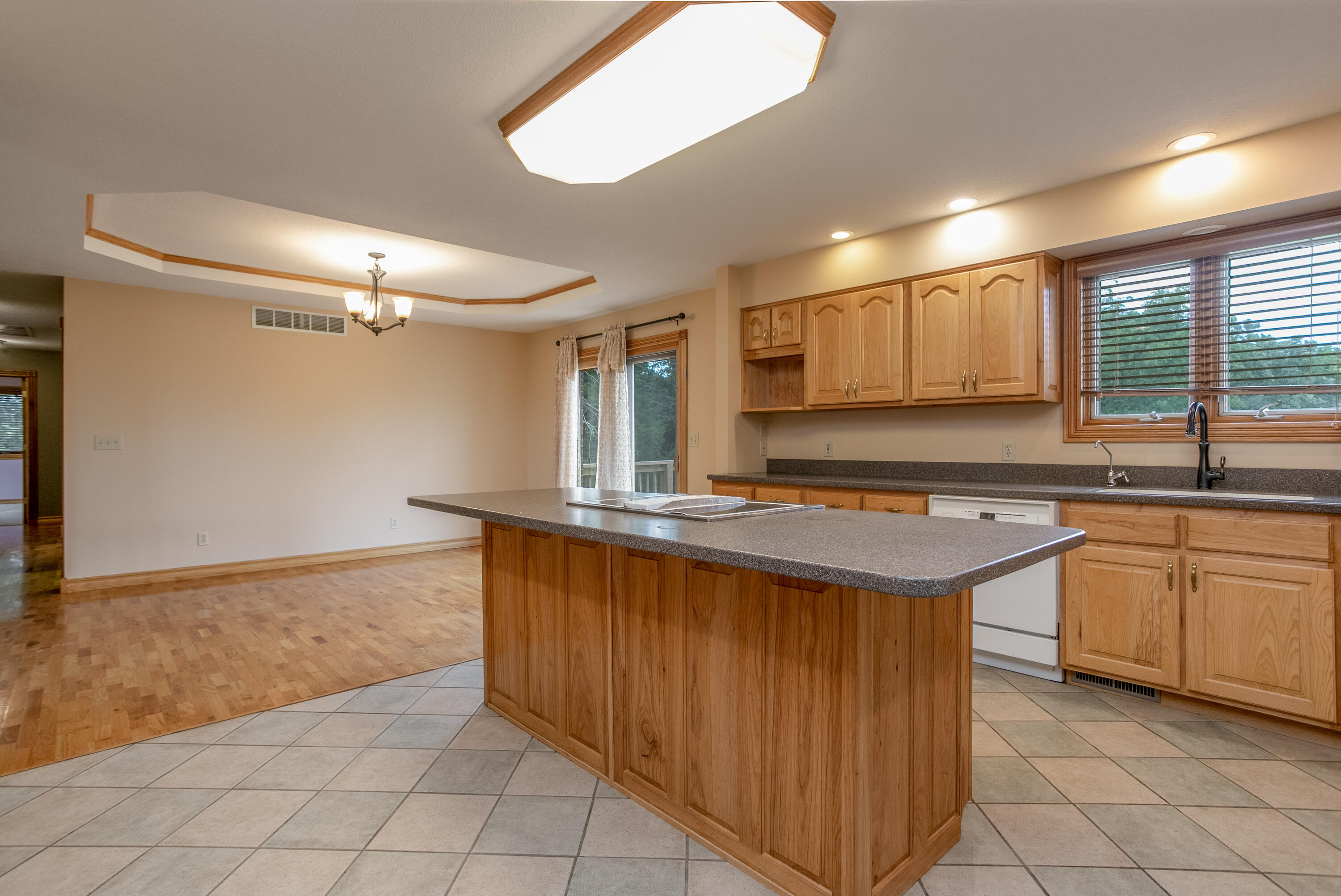 1820 N Hemlock Ridge Rd Property Photo 11