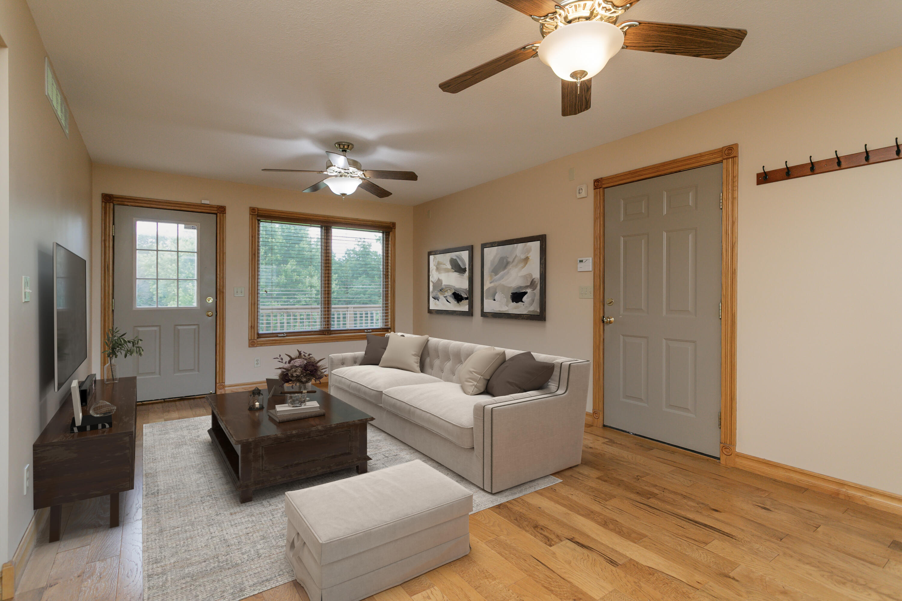 1820 N Hemlock Ridge Rd Property Photo 13