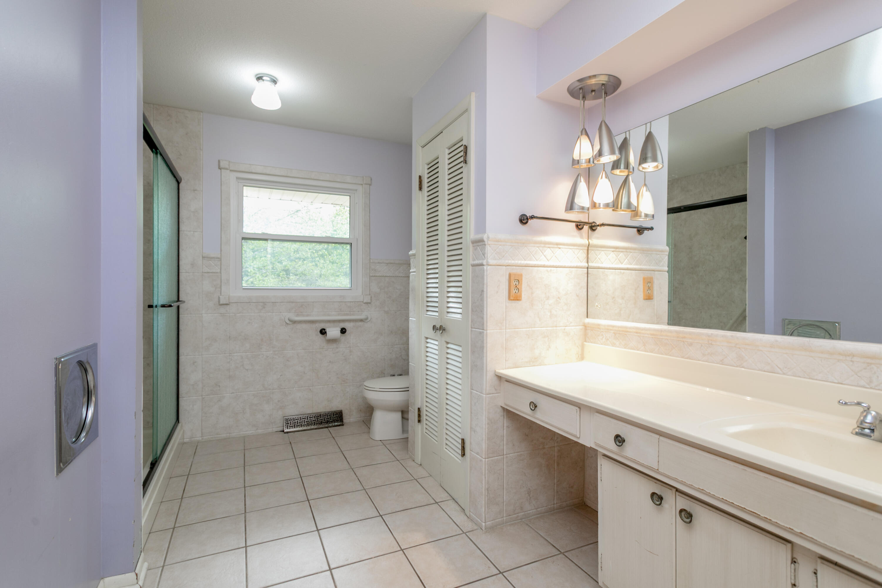 1804 N Pin Oak Blvd Property Photo 7