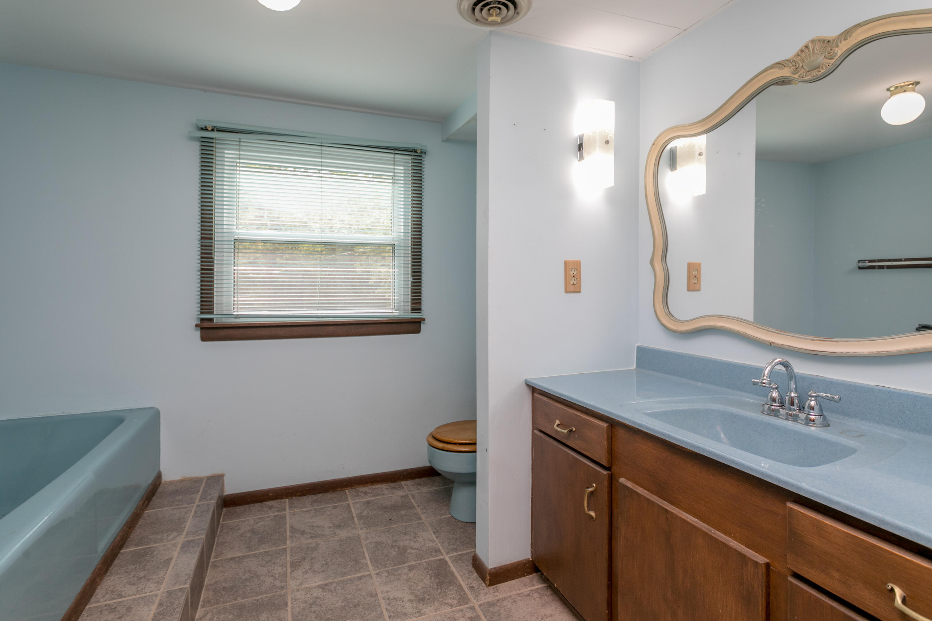 1804 N Pin Oak Blvd Property Photo 14