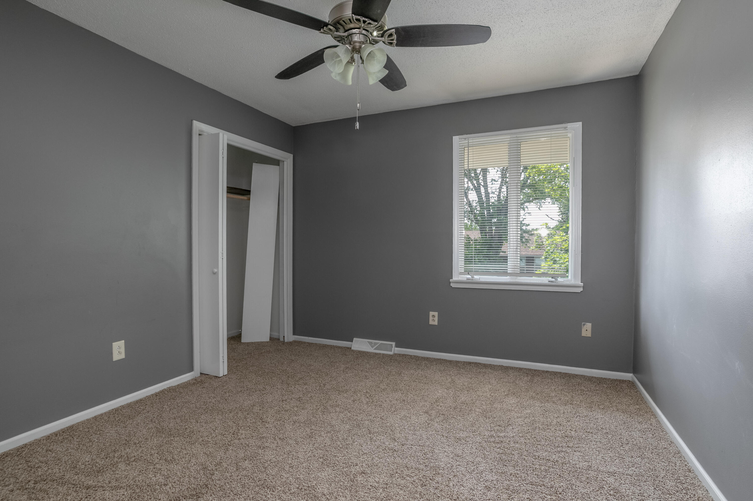 2078 S El Dorado Dr Property Photo 14