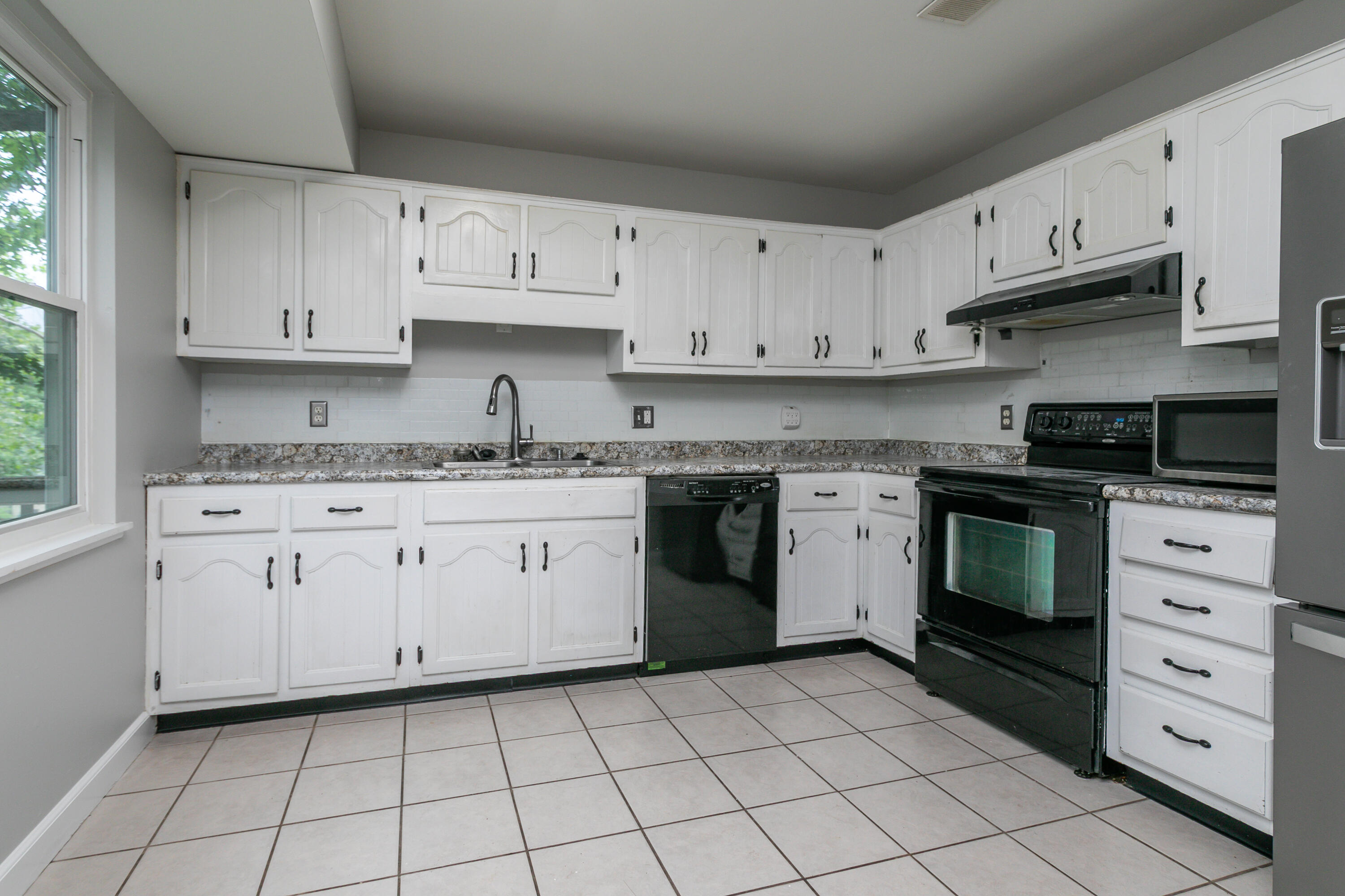 3511 Deer Run Property Photo 10