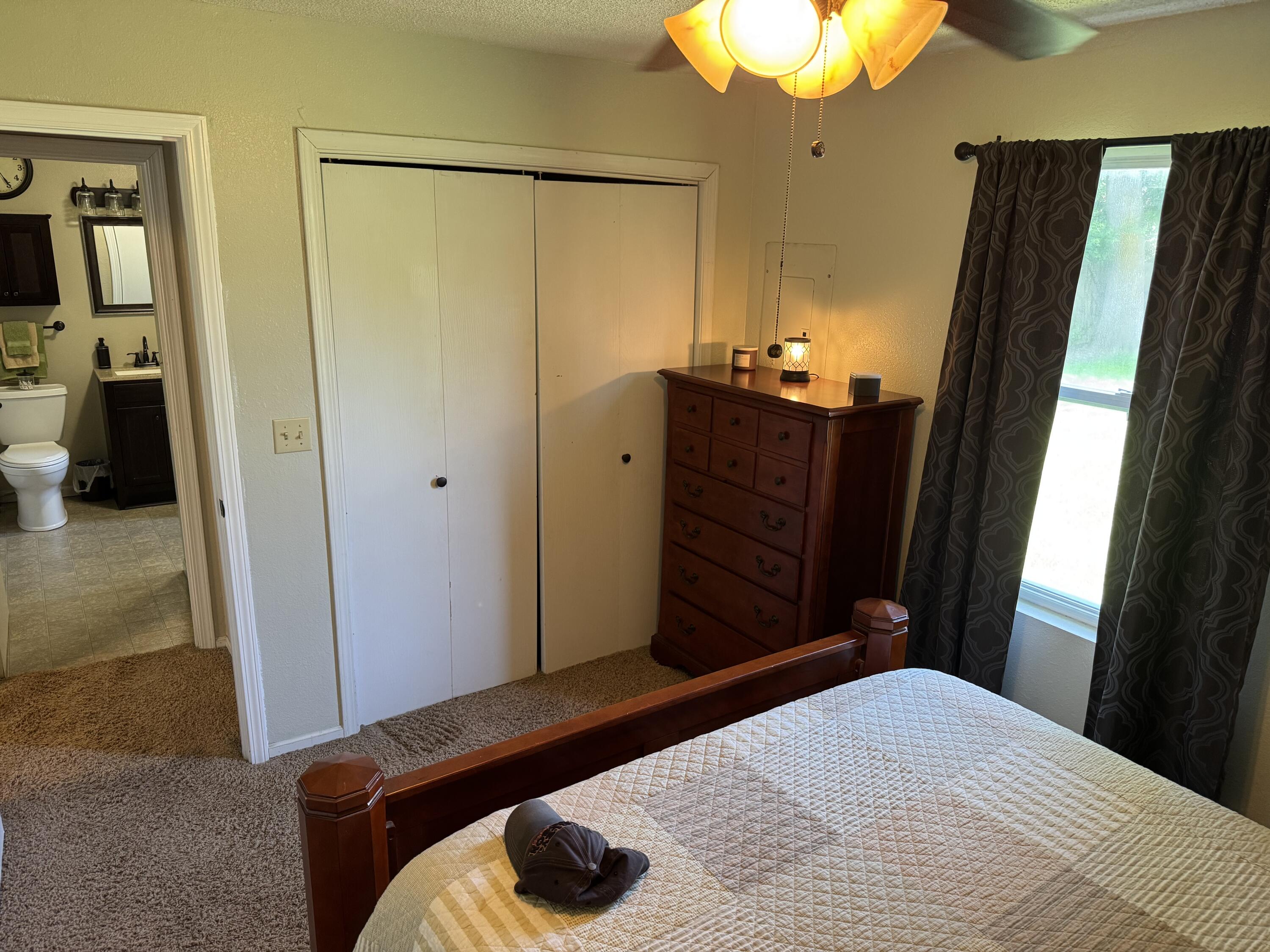 707 S Green Property Photo 7