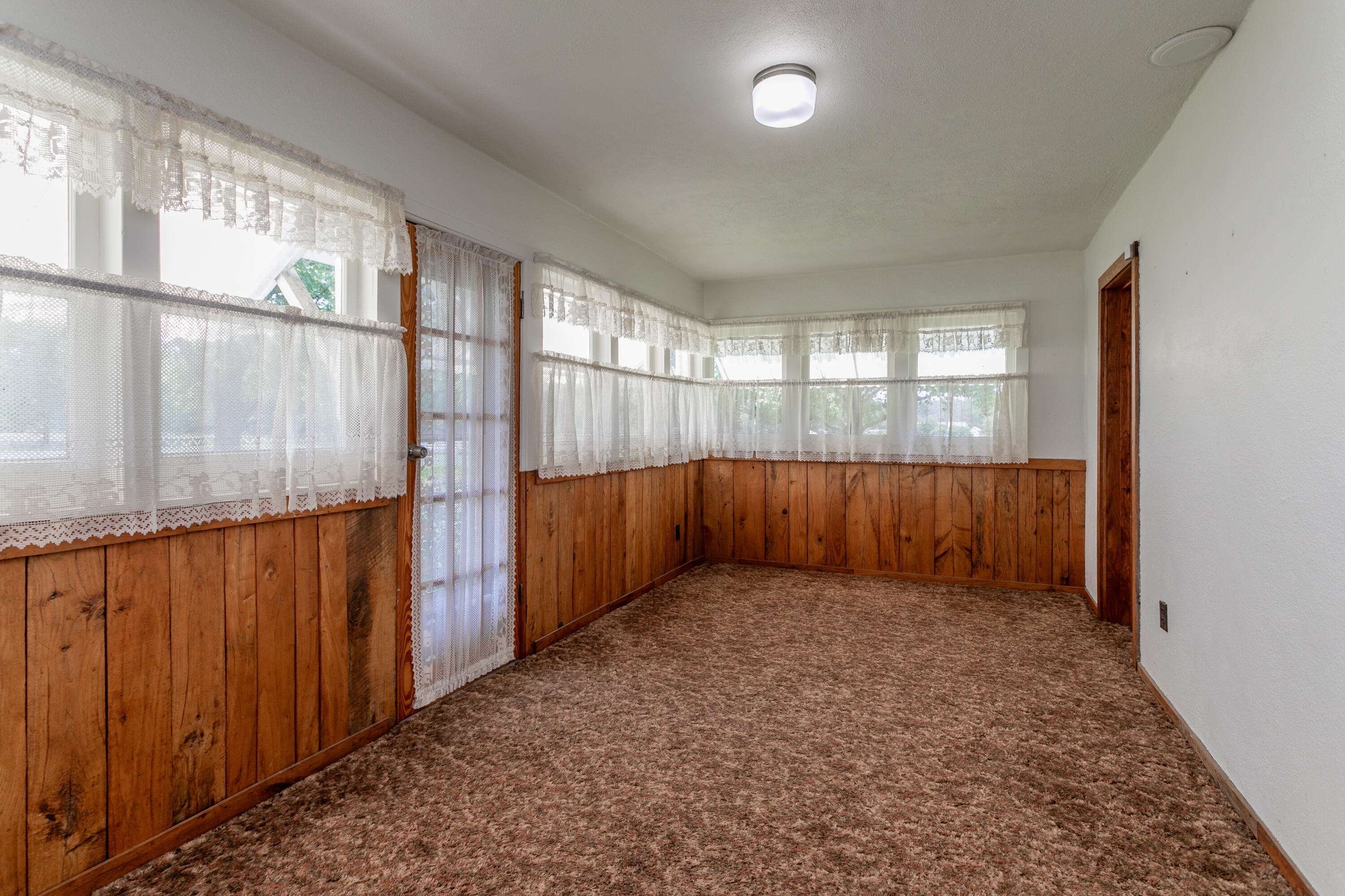 9860 N Route B Property Photo 10