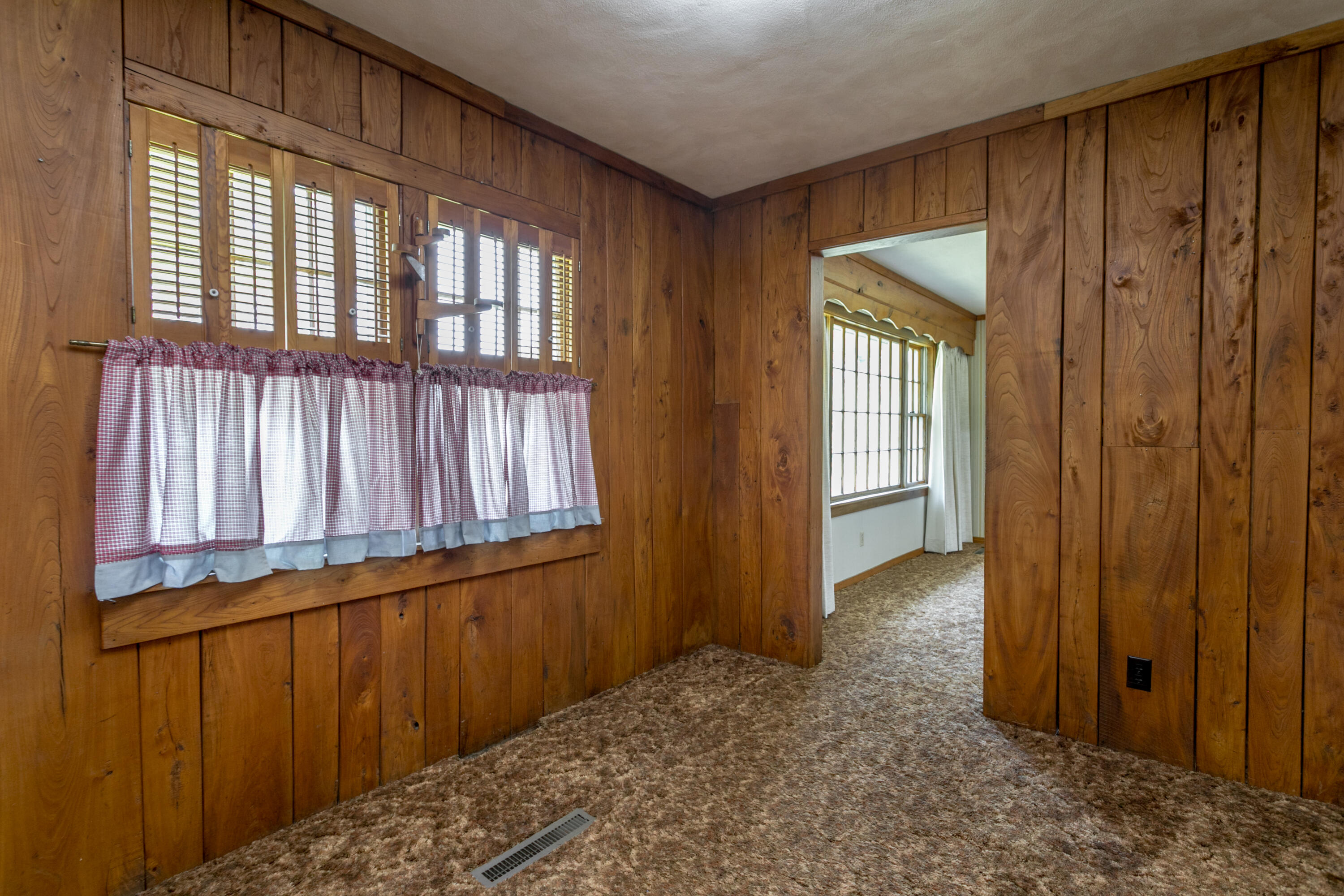 9860 N Route B Property Photo 24