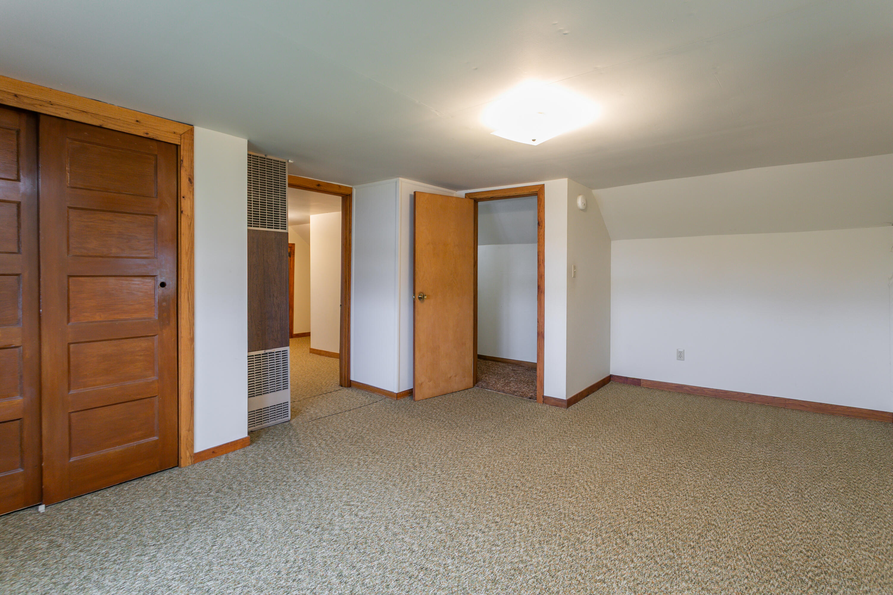 9860 N Route B Property Photo 34
