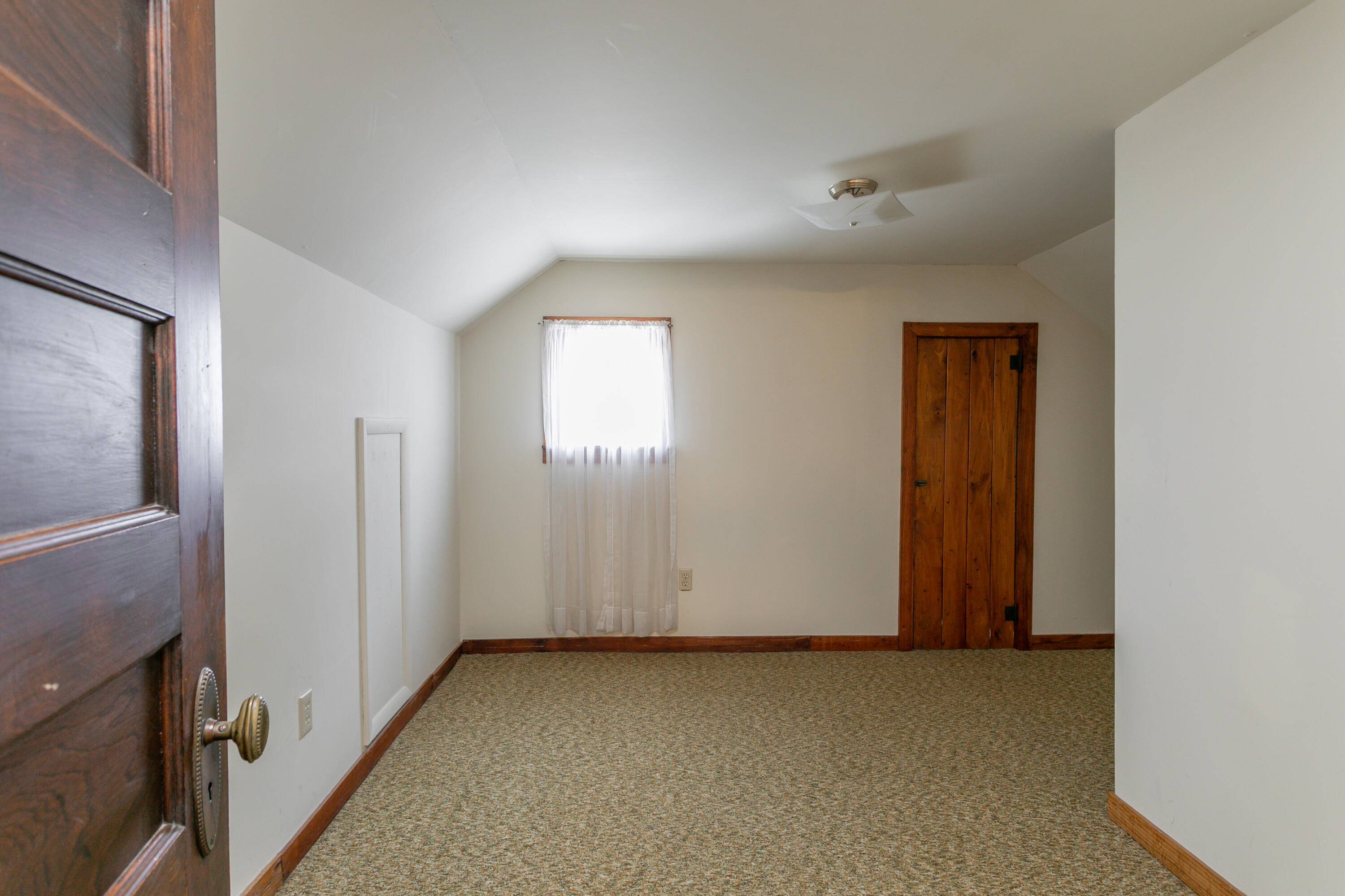 9860 N Route B Property Photo 35