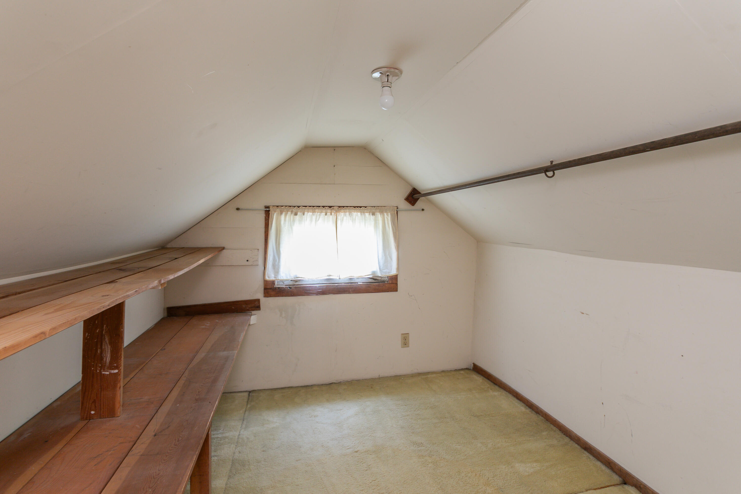9860 N Route B Property Photo 42