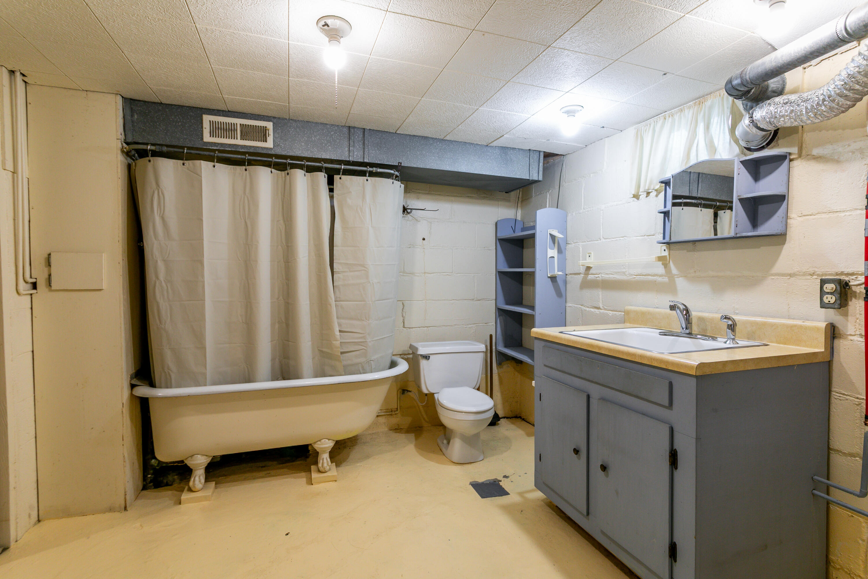 9860 N Route B Property Photo 48