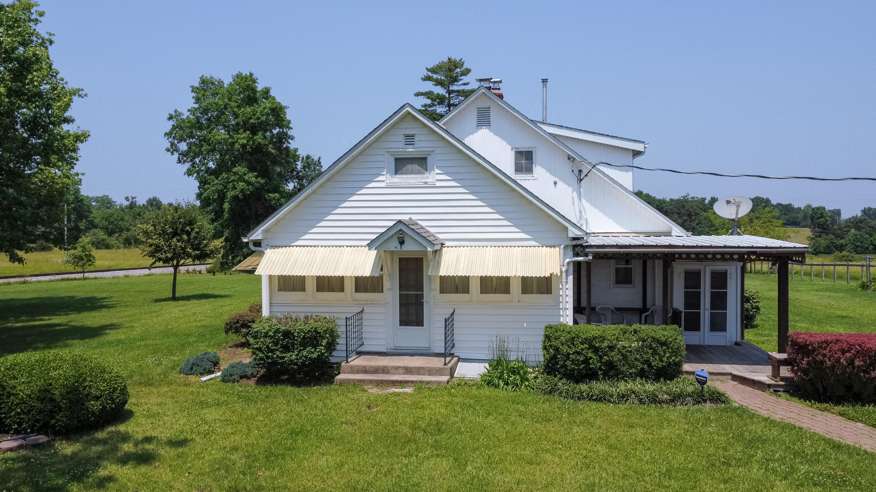 9860 N Route B Property Photo 77