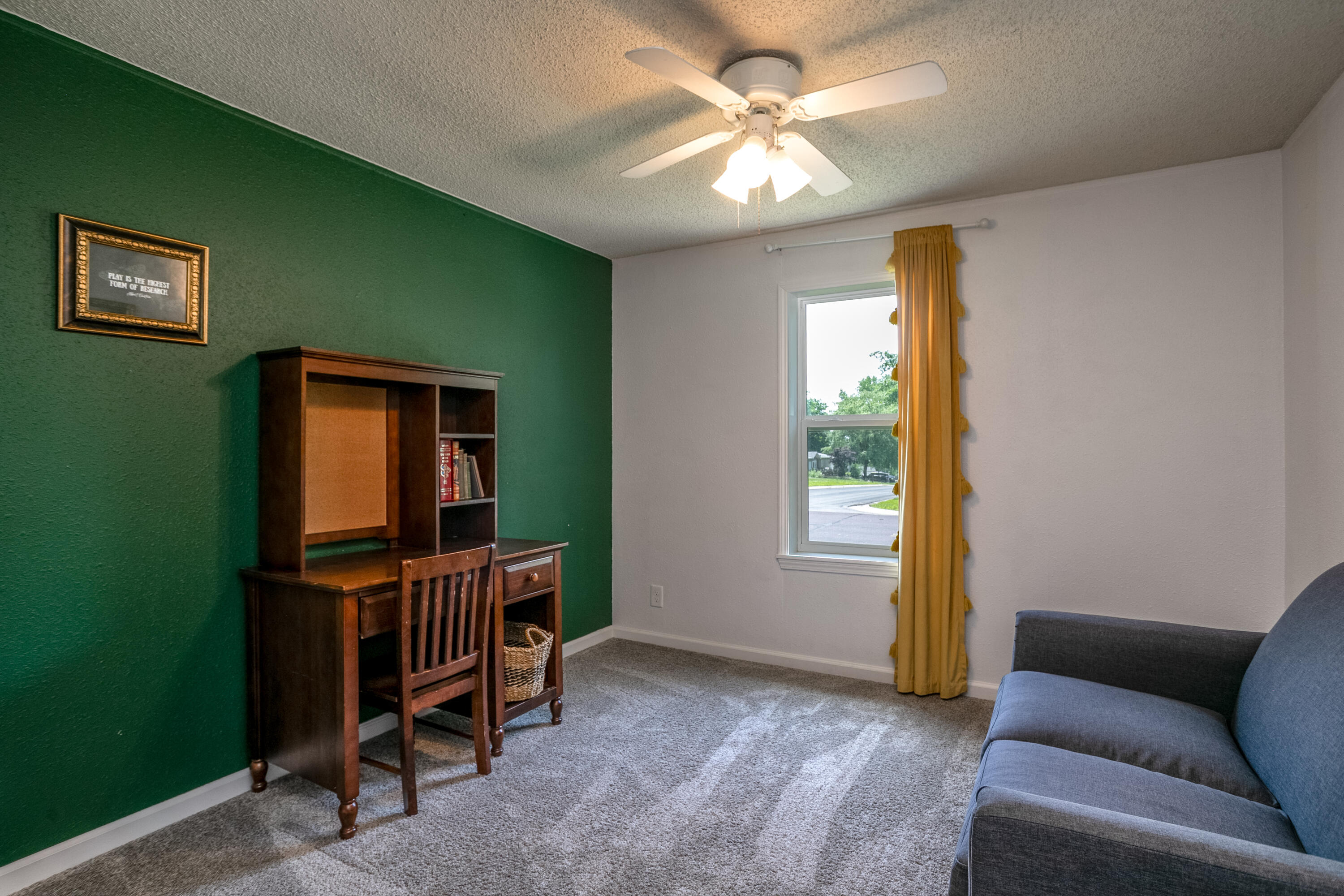 961 E Shalimar Dr Property Photo 17