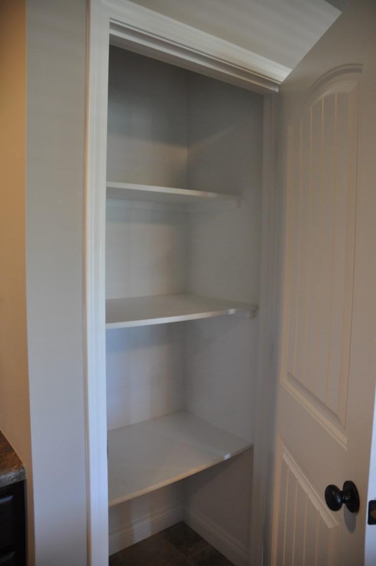 5617 Abercorn Dr Property Photo 4