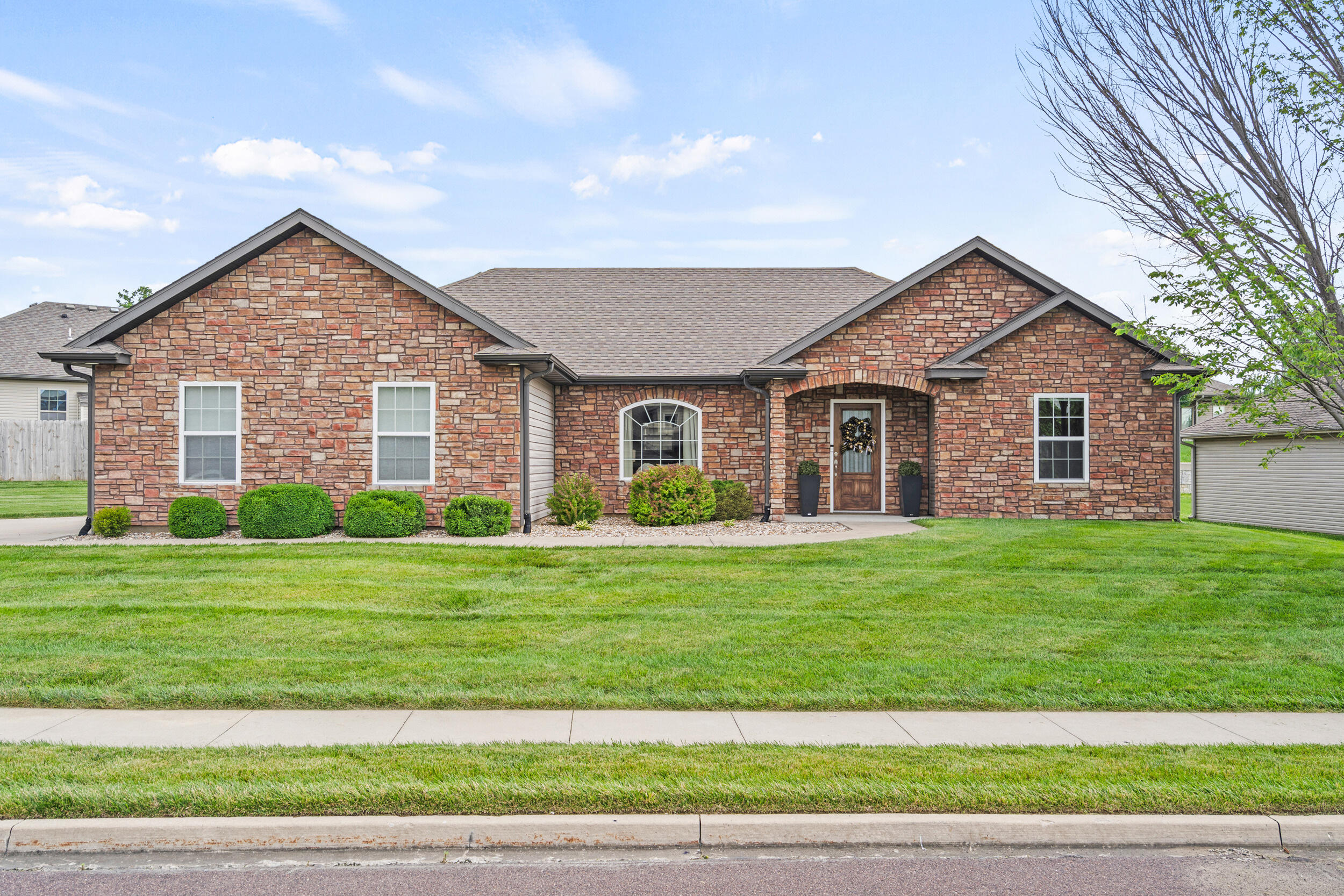 7671 W Black Walnut Dr Property Photo 1