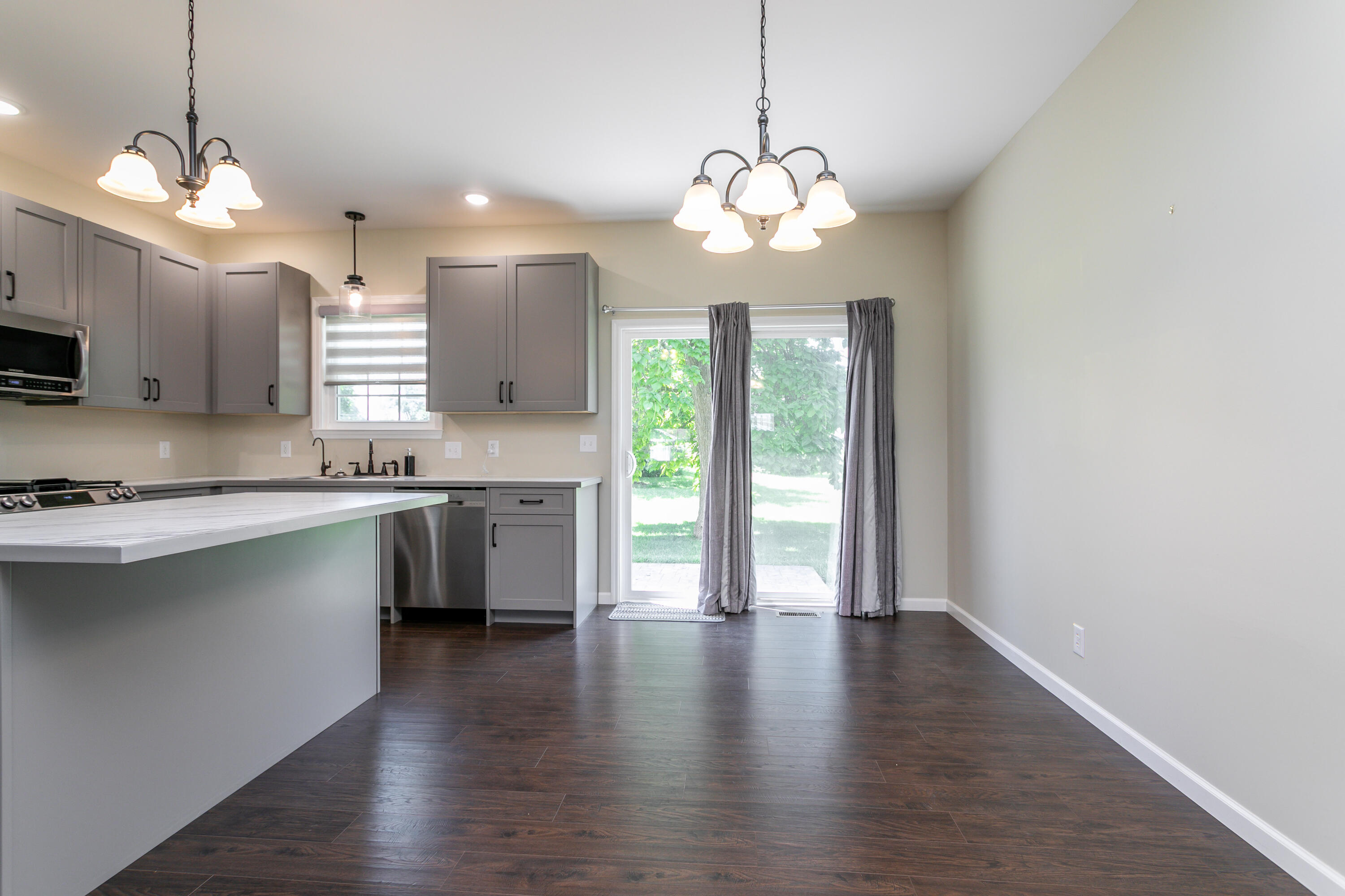5 Redbud Cir Property Photo 5