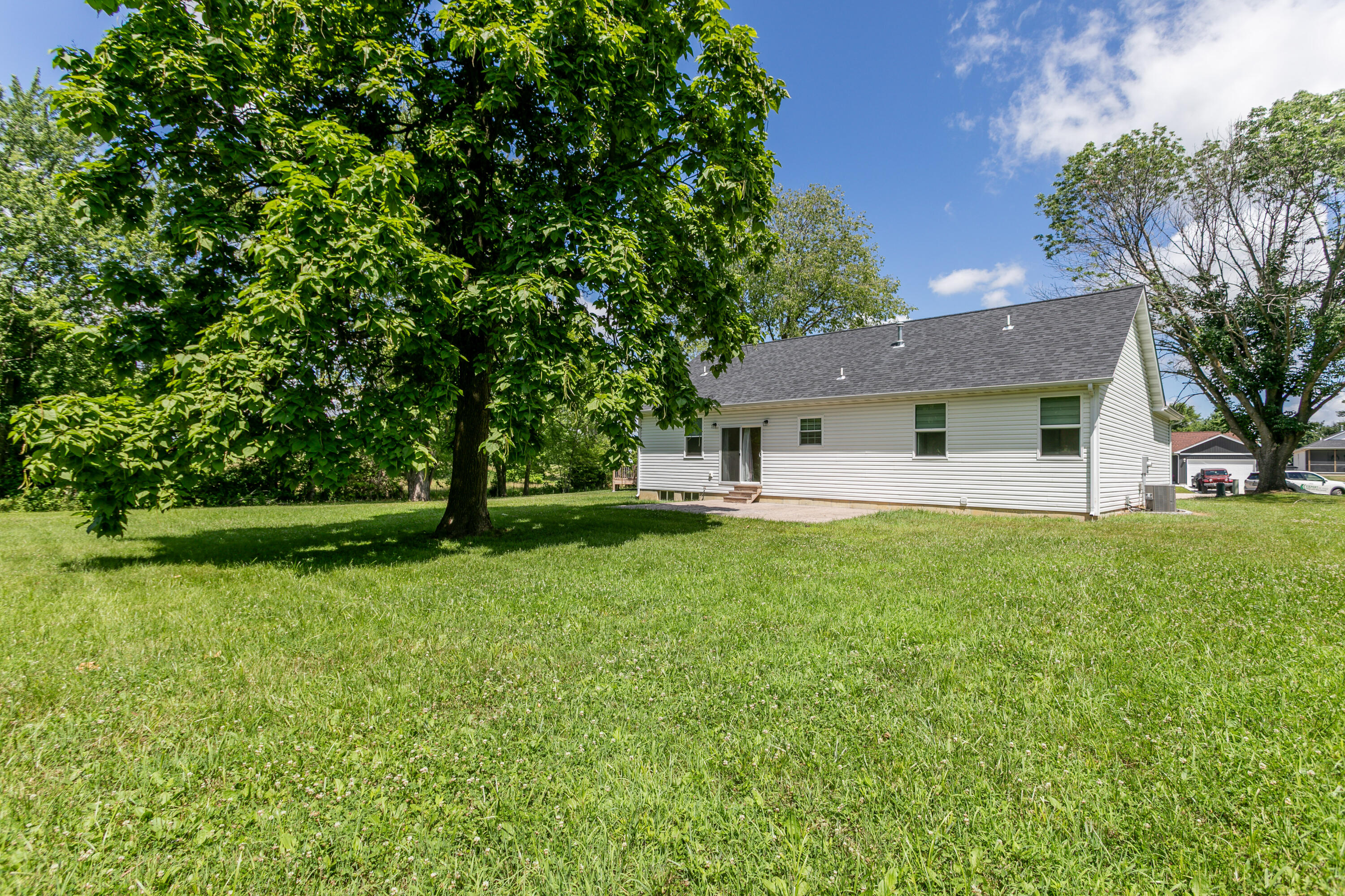 5 Redbud Cir Property Photo 27
