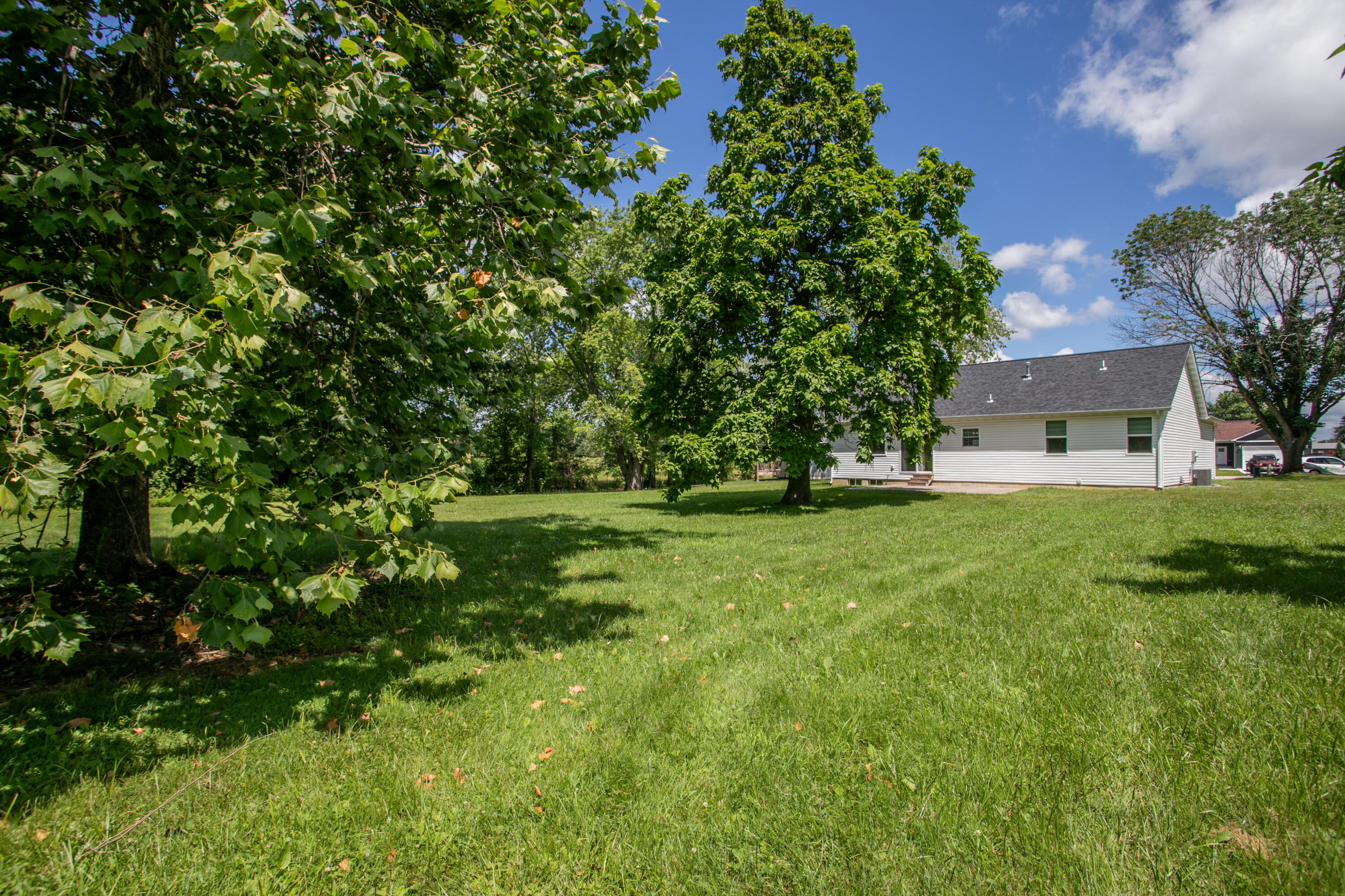 5 Redbud Cir Property Photo 28