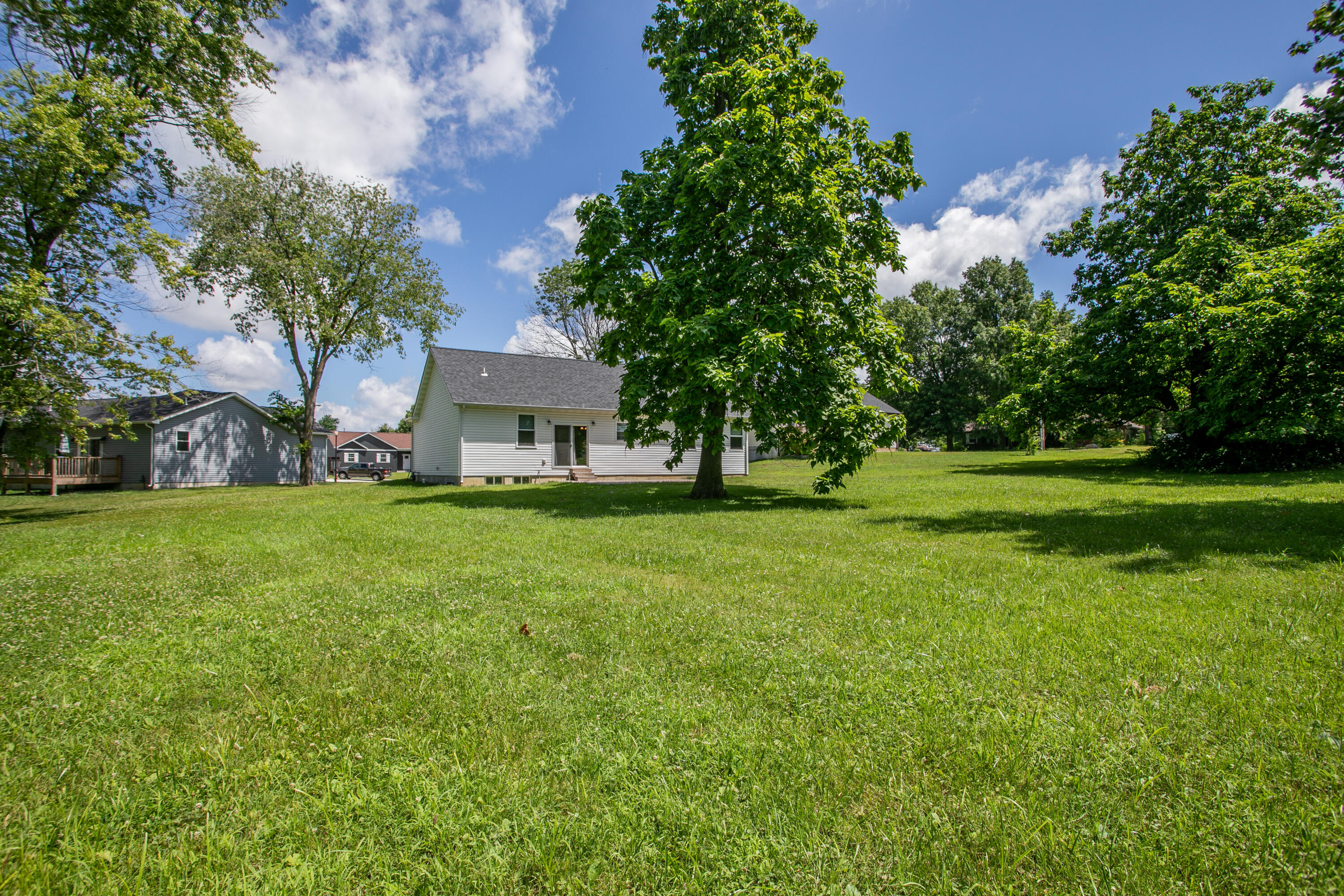 5 Redbud Cir Property Photo 29