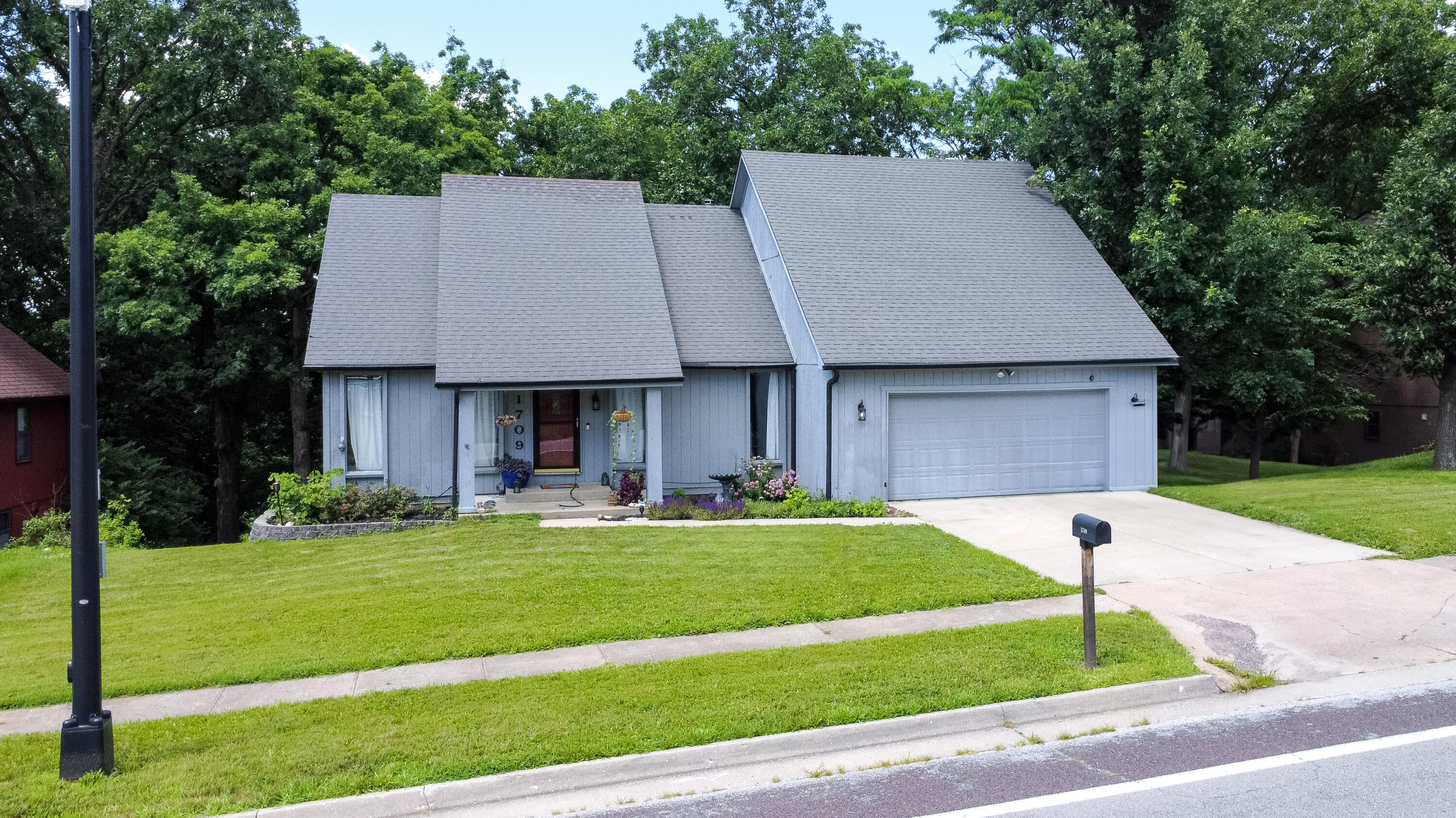 1709 Blue Ridge Rd Property Photo 39