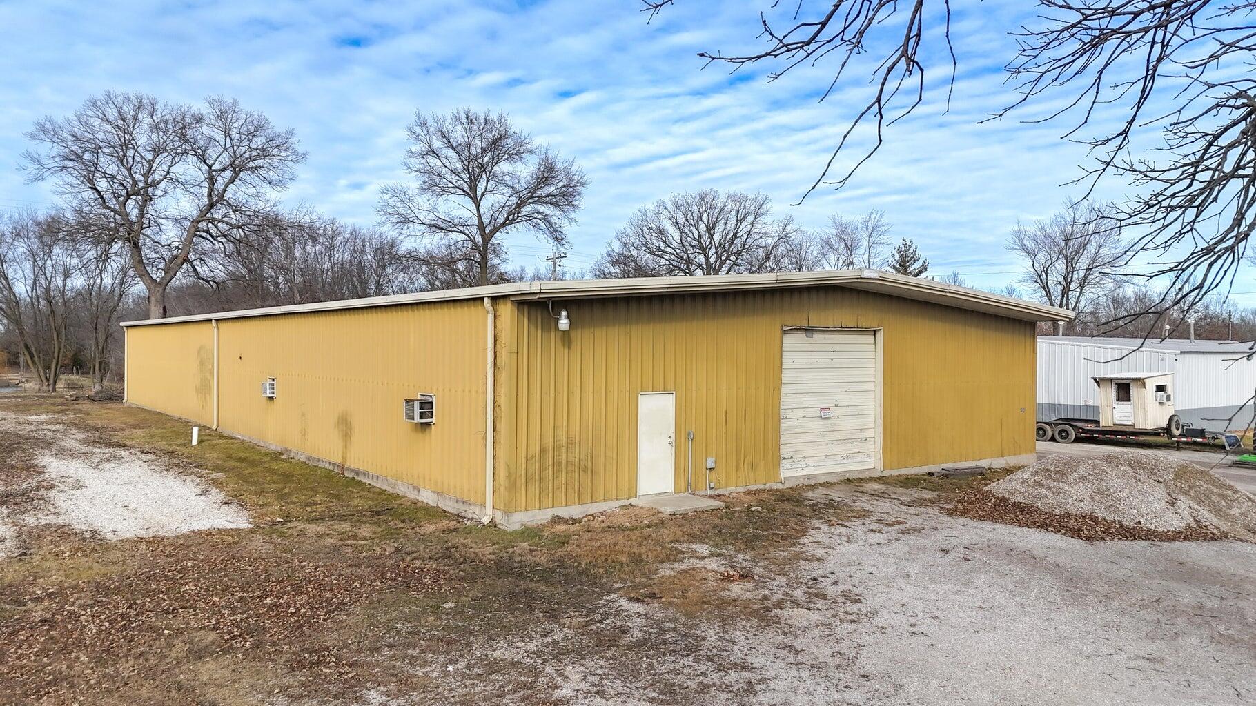 1839 E Highway 24 Property Photo 20