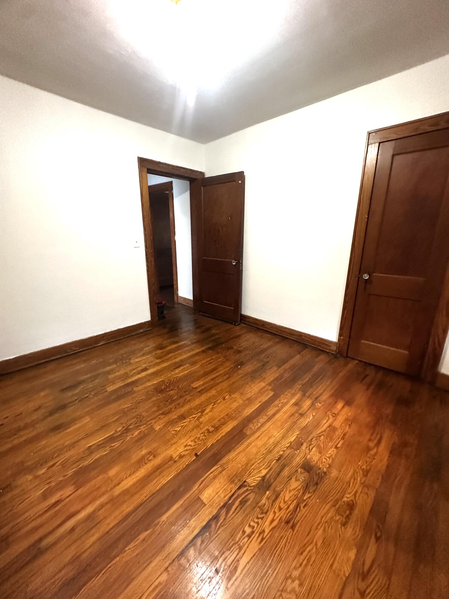 606 N Washington St Property Photo 3